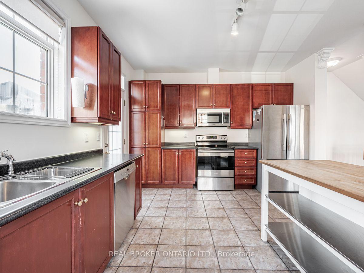 Photo 20 of 102 Natalie Place, Toronto, South Riverdale — HOMEH