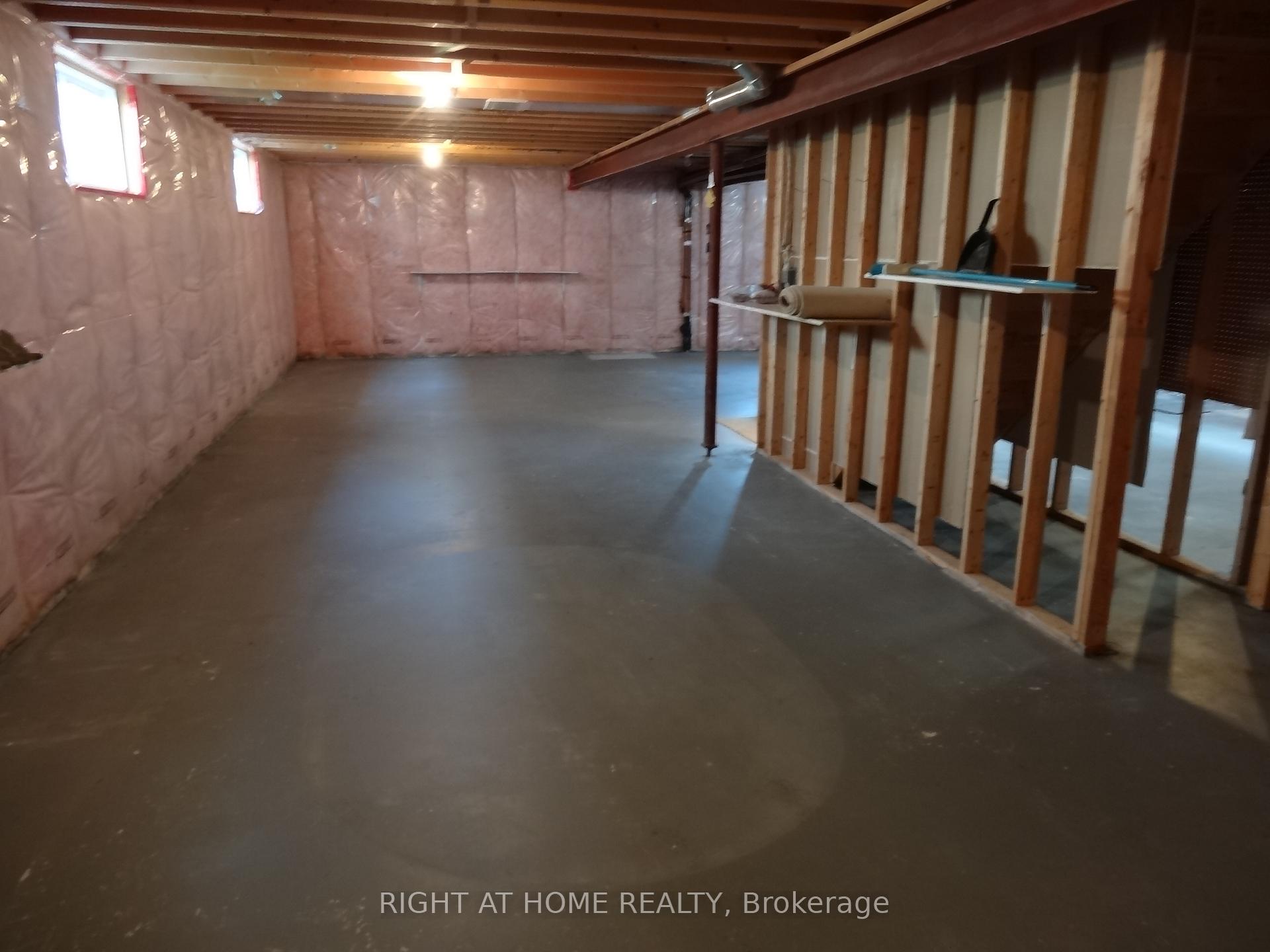 Photo 27 of 14 Matchett Crescent, Kawartha Lakes, Lindsay — HOMEH
