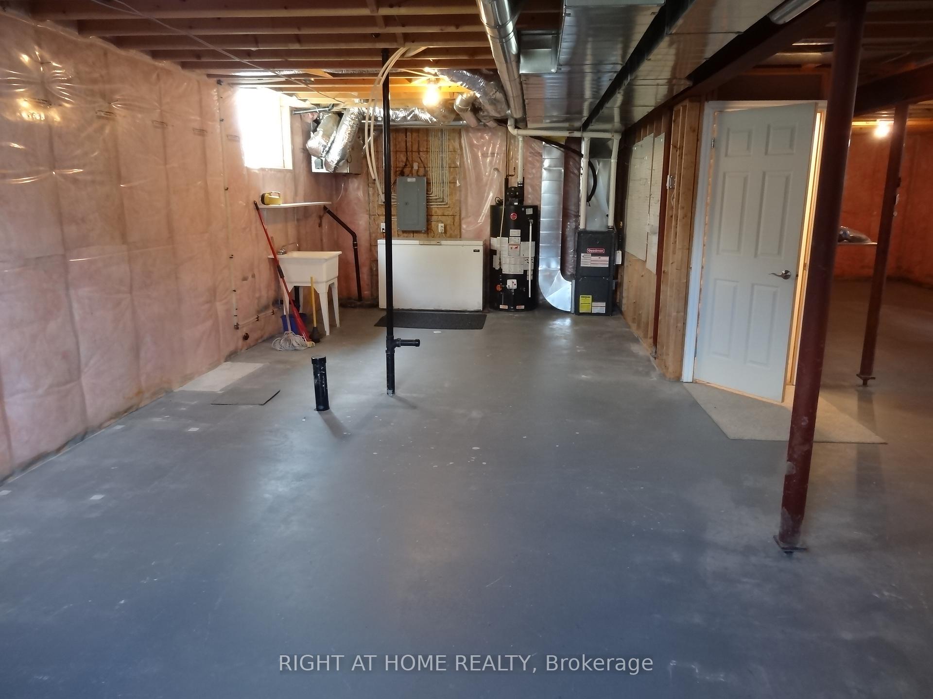 Photo 30 of 14 Matchett Crescent, Kawartha Lakes, Lindsay — HOMEH