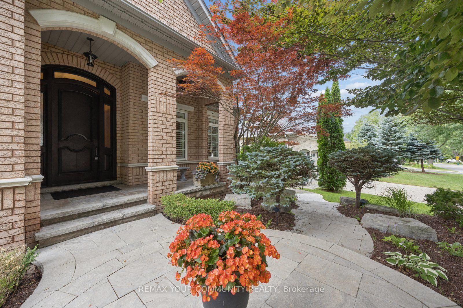 Photo 1 of 123 Laurentian Boulevard, Vaughan, Rural Vaughan — HOMEH