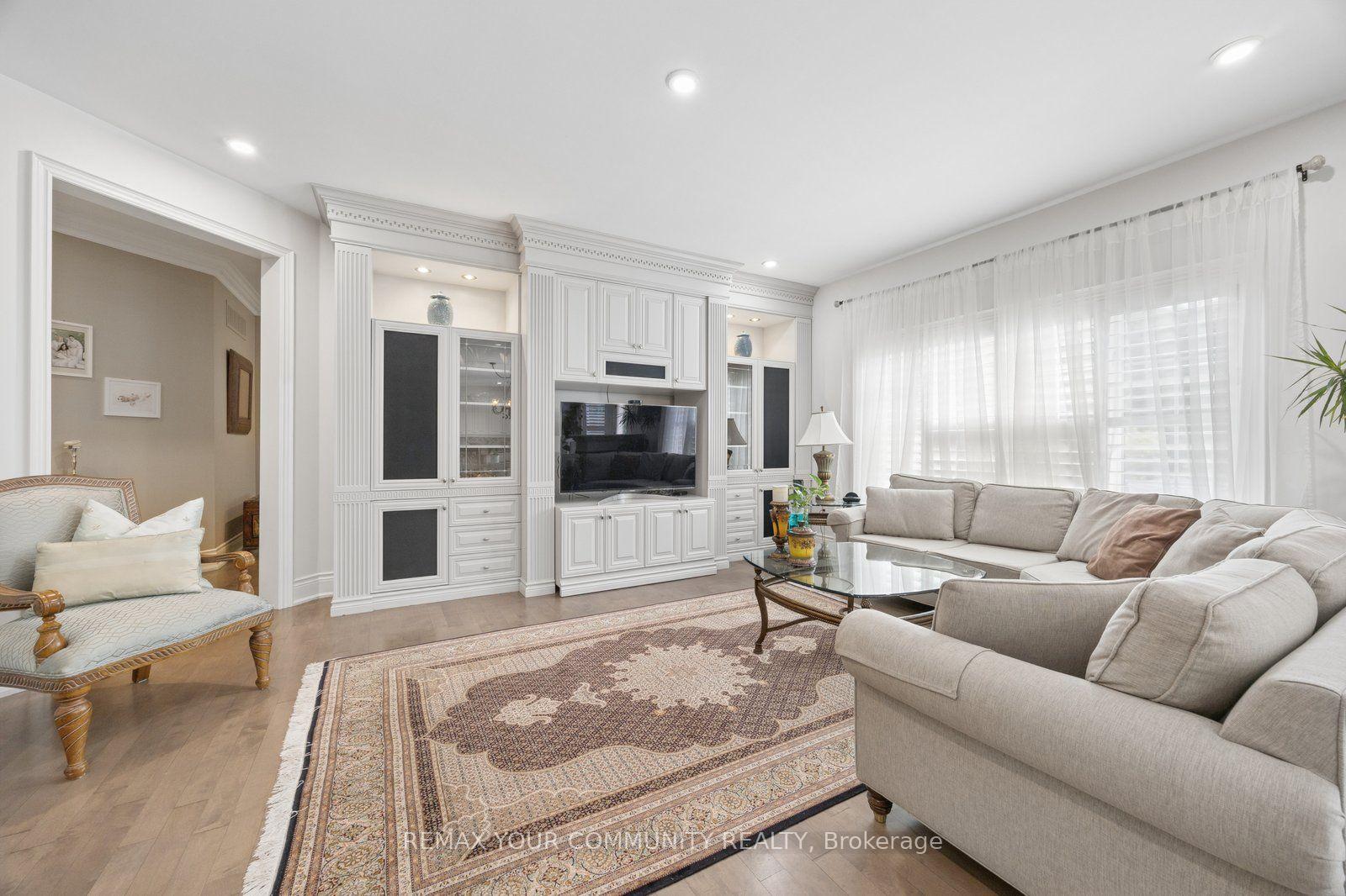 Photo 24 of 123 Laurentian Boulevard, Vaughan, Rural Vaughan — HOMEH