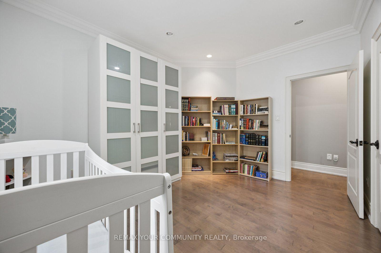 Photo 33 of 123 Laurentian Boulevard, Vaughan, Rural Vaughan — HOMEH