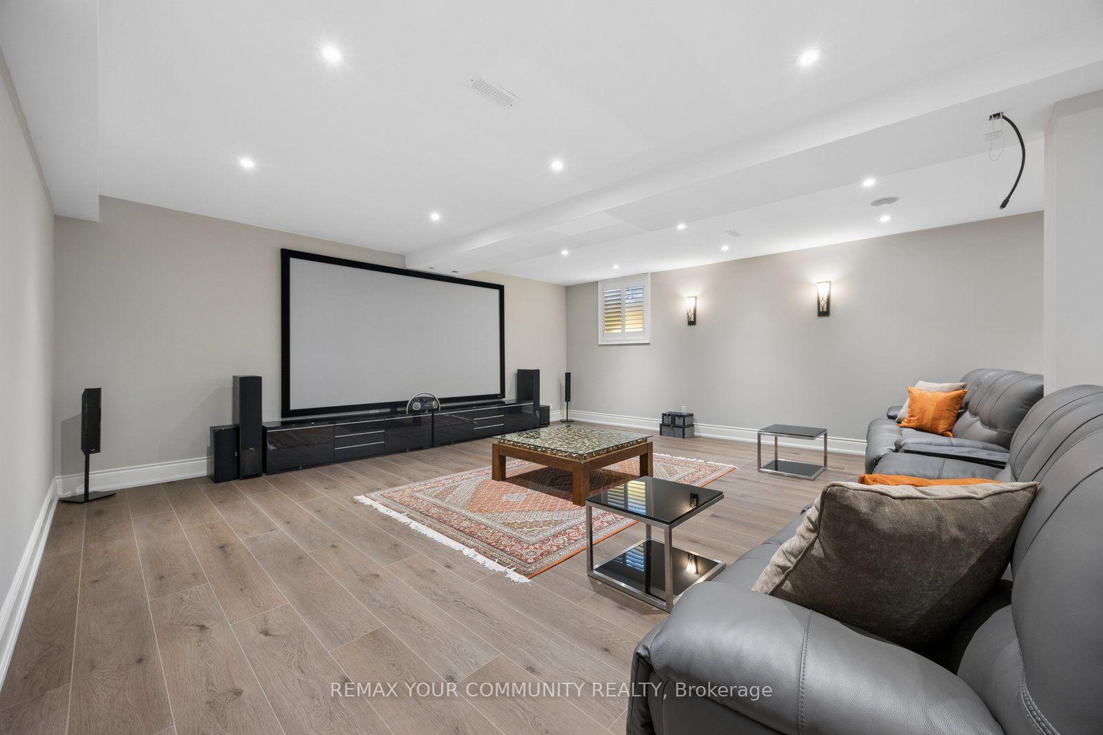 Photo 38 of 123 Laurentian Boulevard, Vaughan, Rural Vaughan — HOMEH