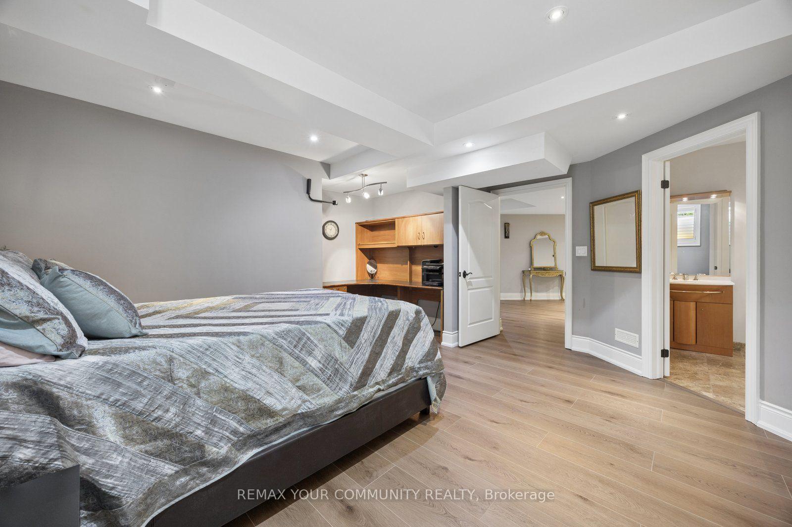 Photo 44 of 123 Laurentian Boulevard, Vaughan, Rural Vaughan — HOMEH