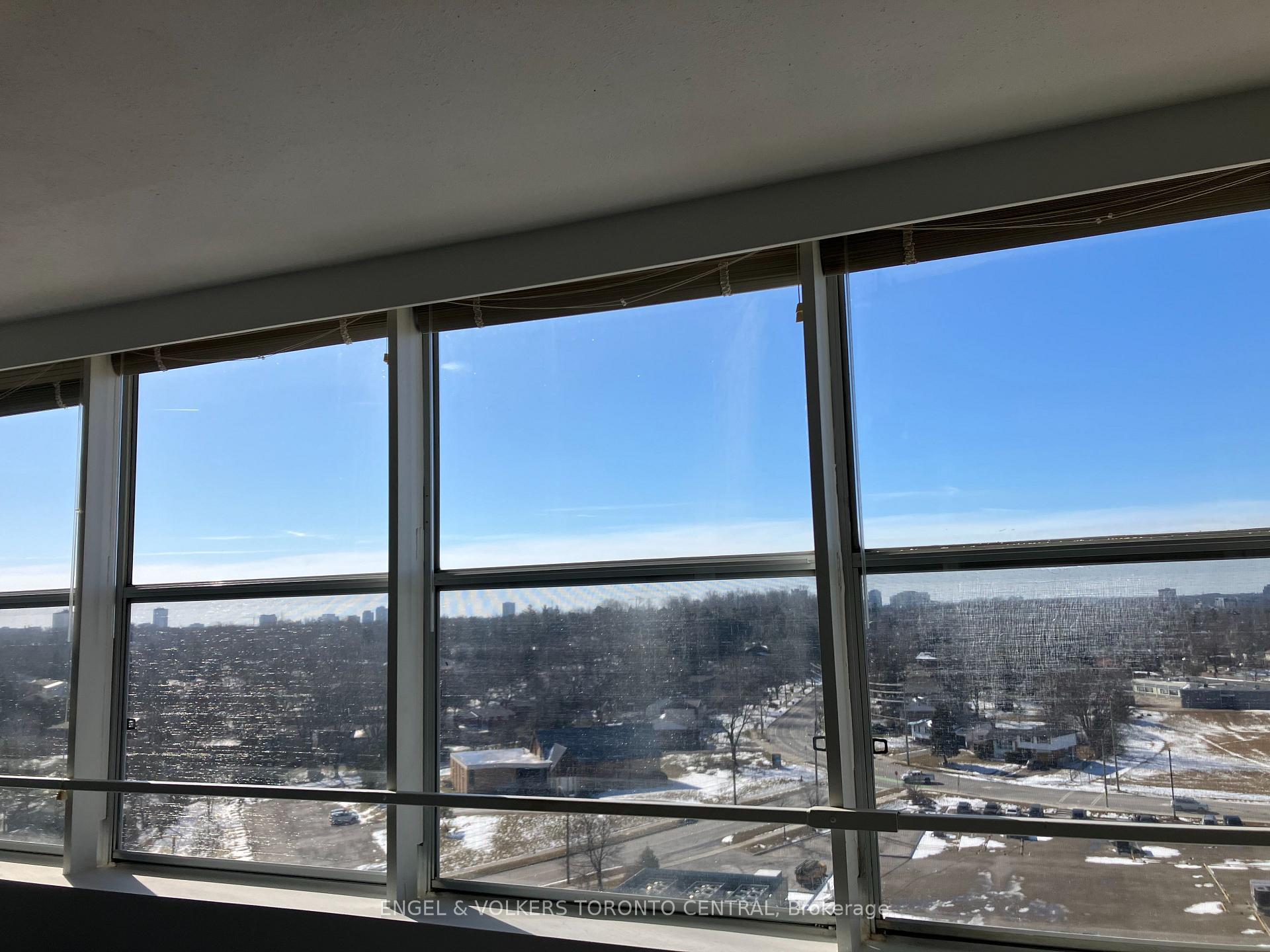 Photo 9 of Unit 1511, 225 Harvard Place, Waterloo, Lincoln Heights — HOMEH