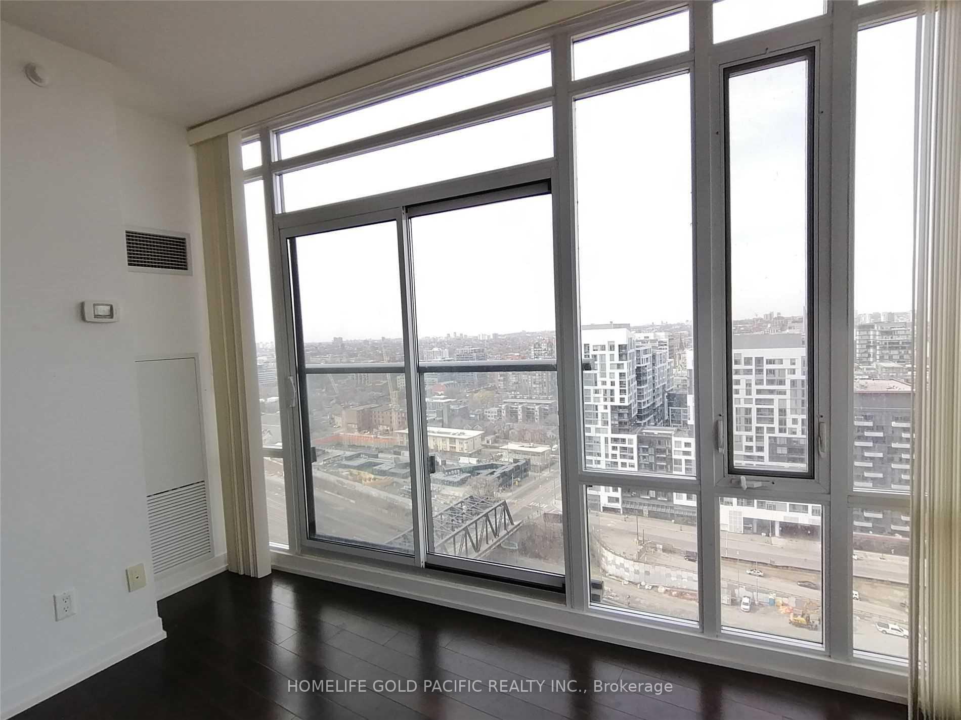 Photo 4 of Unit 2303, 170 Fort York Boulevard, Toronto, Waterfront Communities — HOMEH