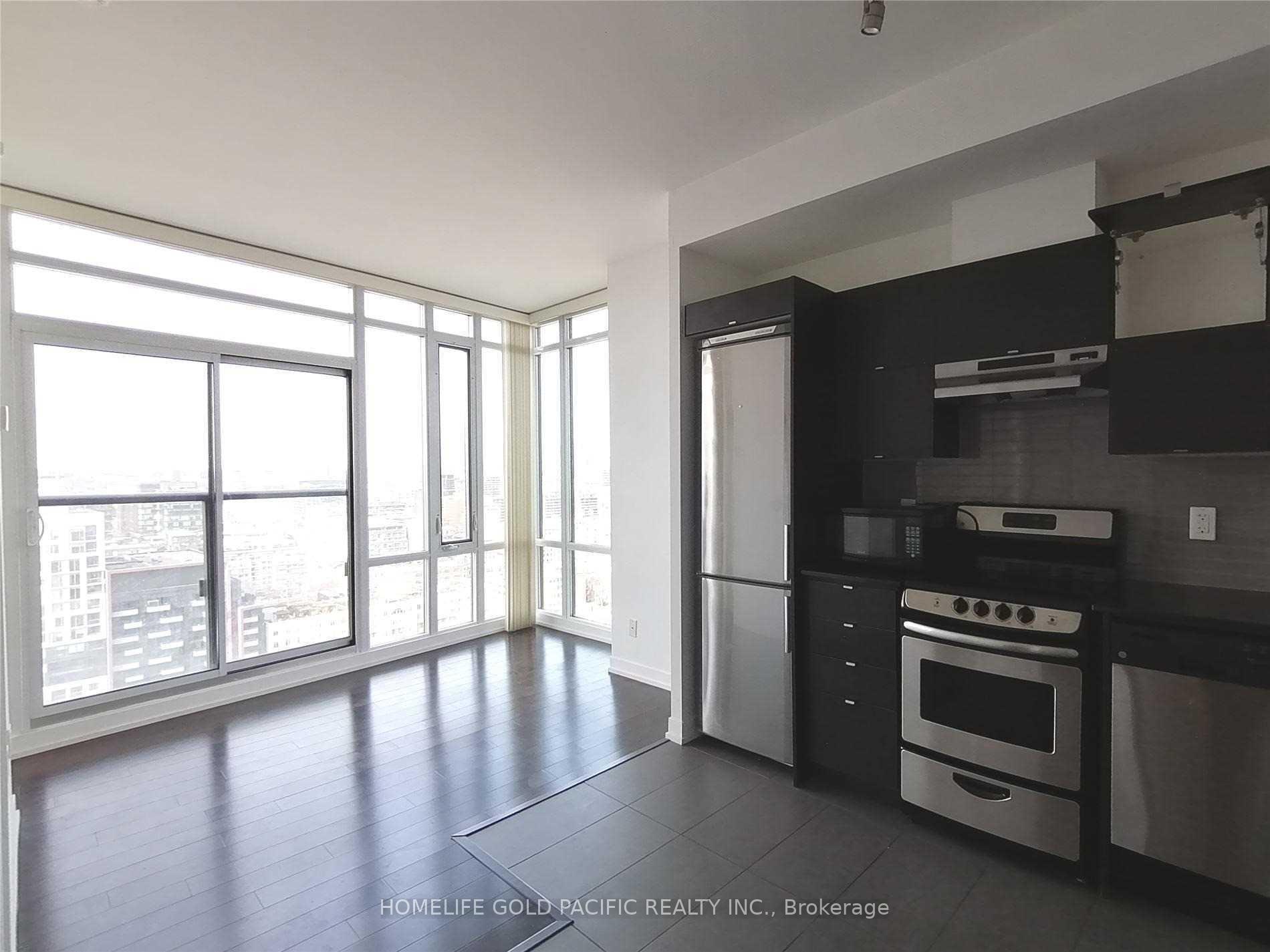 Photo 8 of Unit 2303, 170 Fort York Boulevard, Toronto, Waterfront Communities — HOMEH
