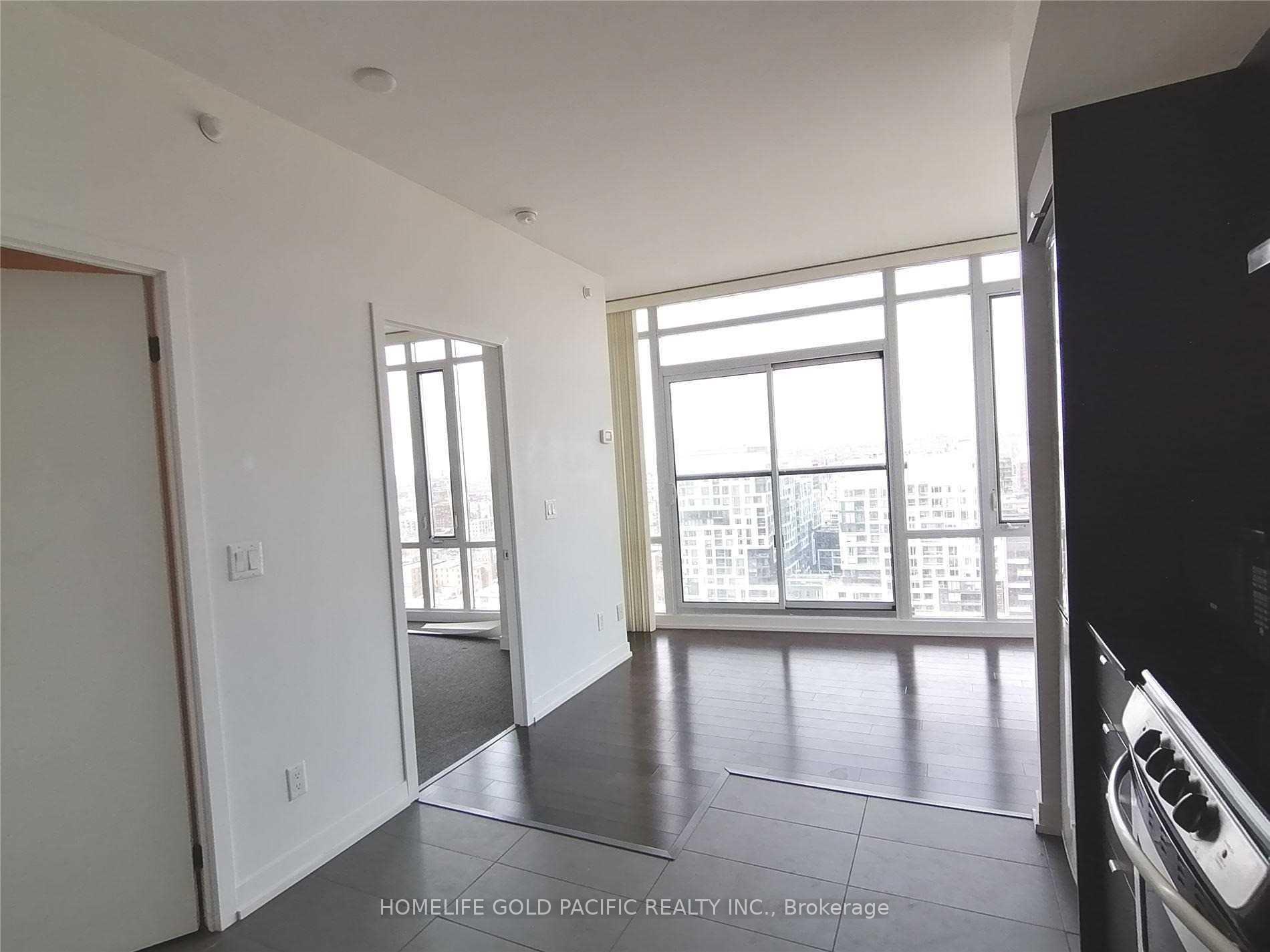 Photo 9 of Unit 2303, 170 Fort York Boulevard, Toronto, Waterfront Communities — HOMEH