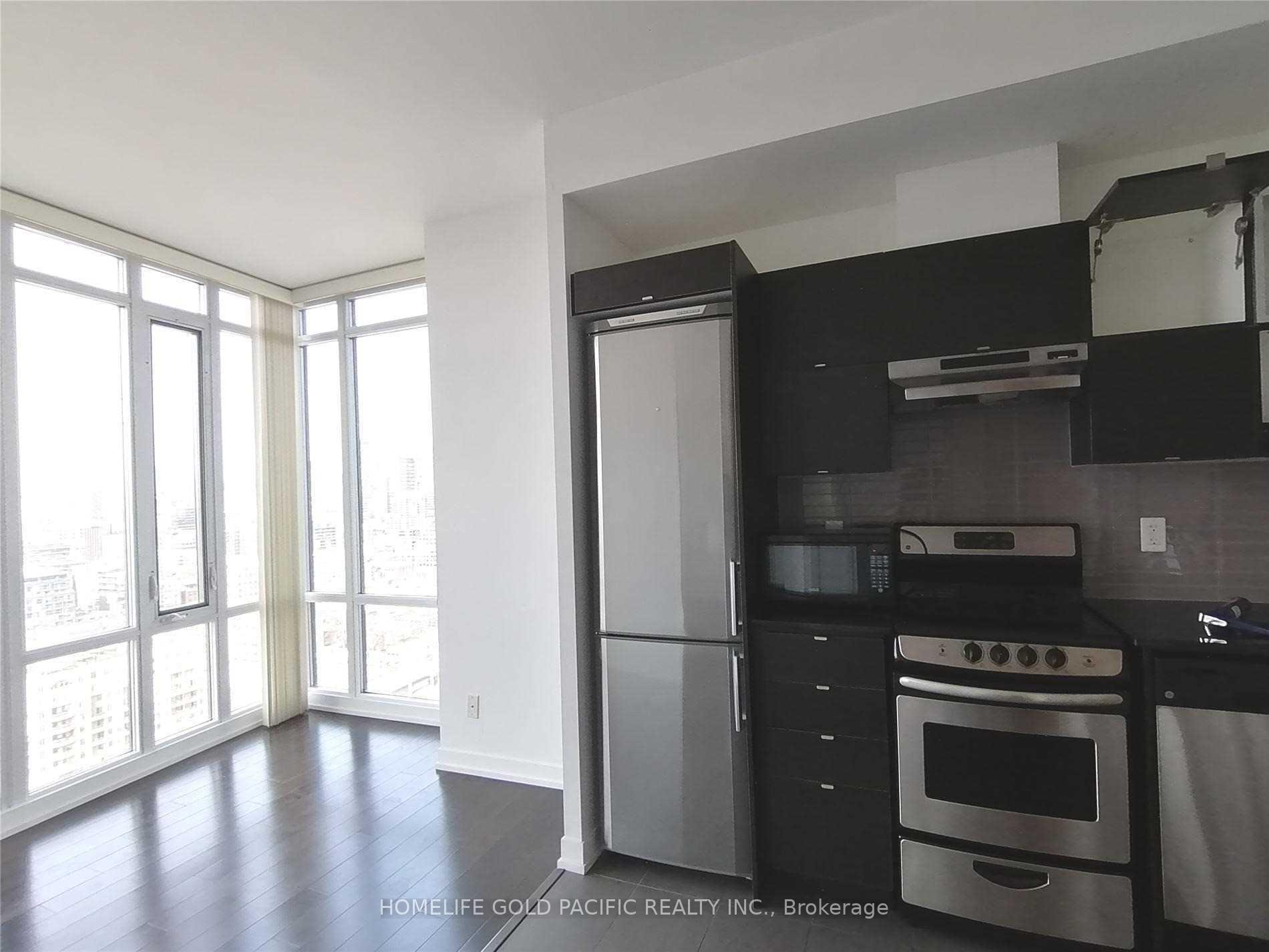 Photo 11 of Unit 2303, 170 Fort York Boulevard, Toronto, Waterfront Communities — HOMEH
