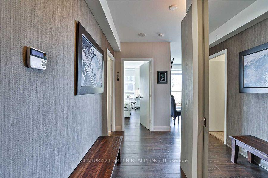 Photo 3 of Unit 303, 36 Park Lawn Road, Etobicoke, Mimico — HOMEH