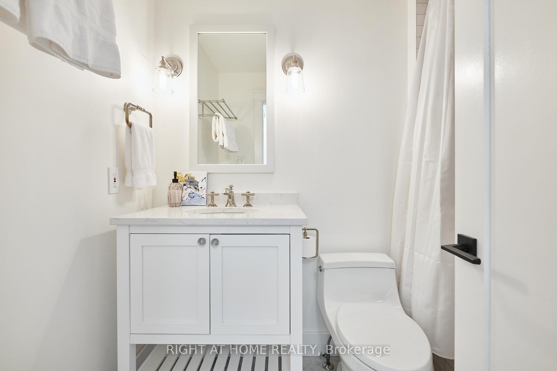 Photo 26 of 239A Sunnyside Avenue, Ottawa, Old Ottawa South — HOMEH