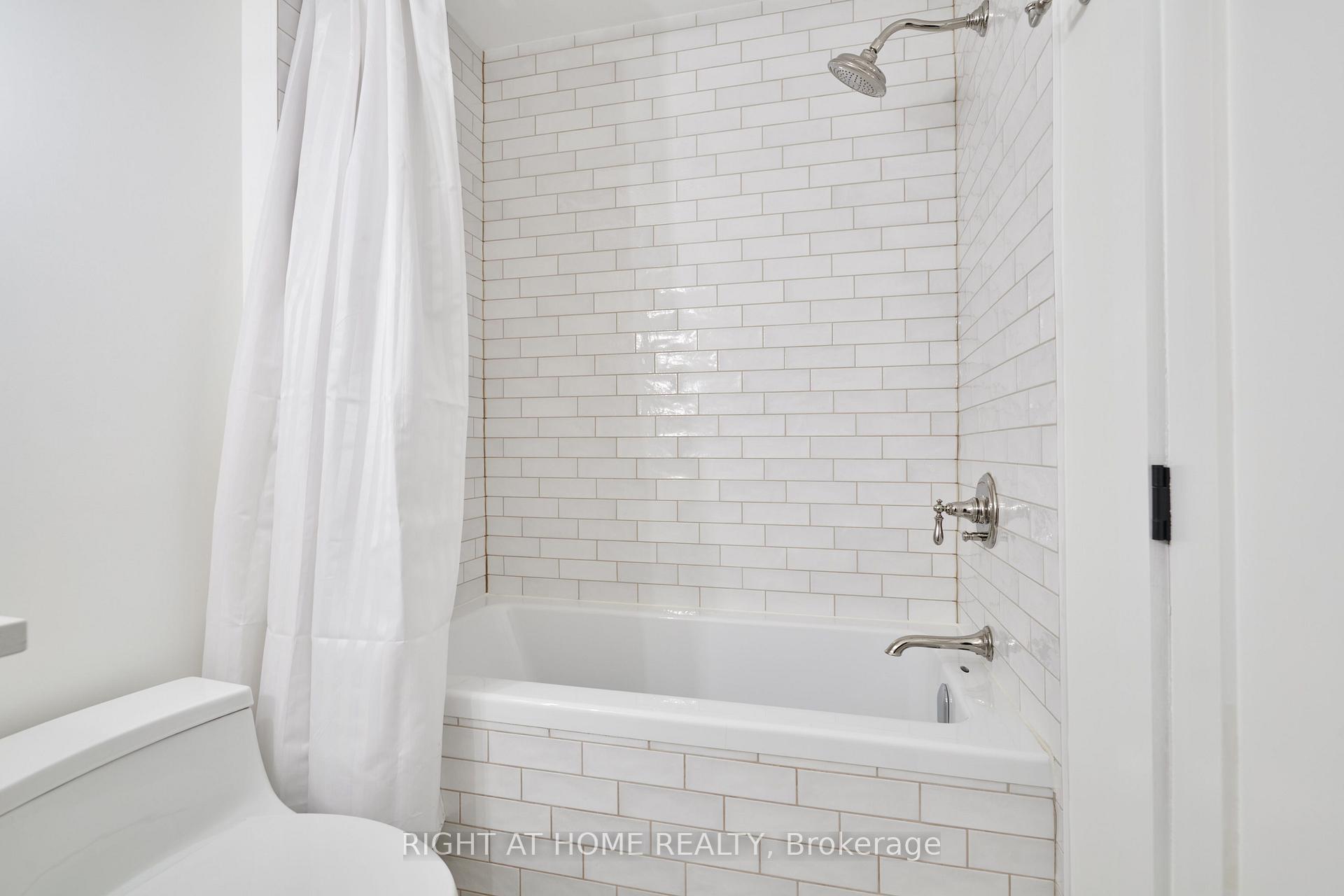 Photo 27 of 239A Sunnyside Avenue, Ottawa, Old Ottawa South — HOMEH