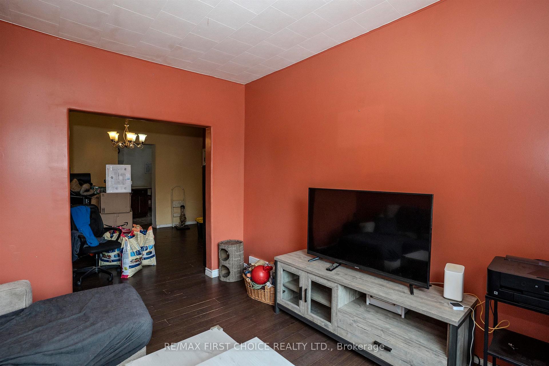 Photo 14 of 237 Finlayson Street, Thunder Bay, East End — HOMEH