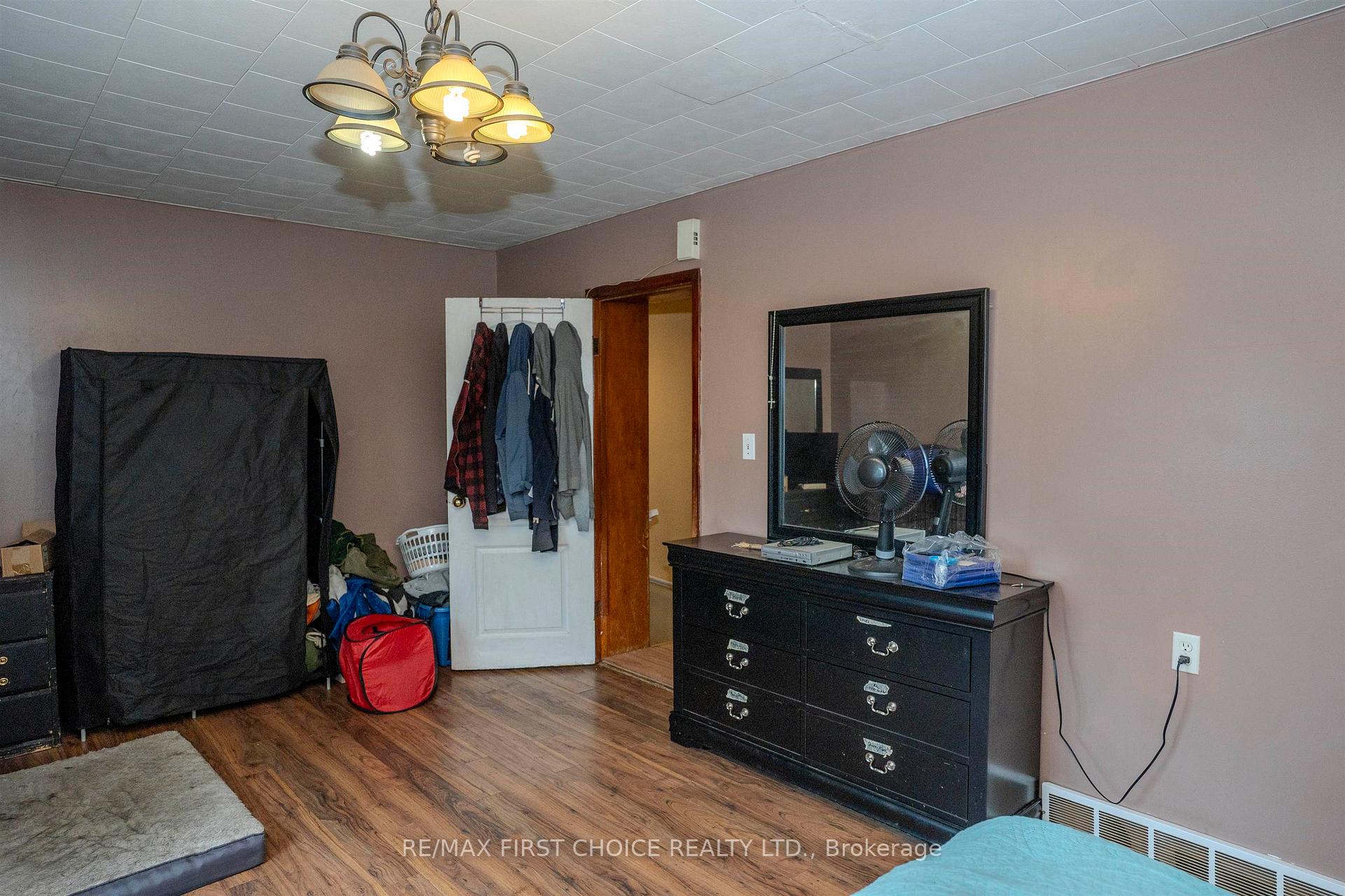 Photo 19 of 237 Finlayson Street, Thunder Bay, East End — HOMEH