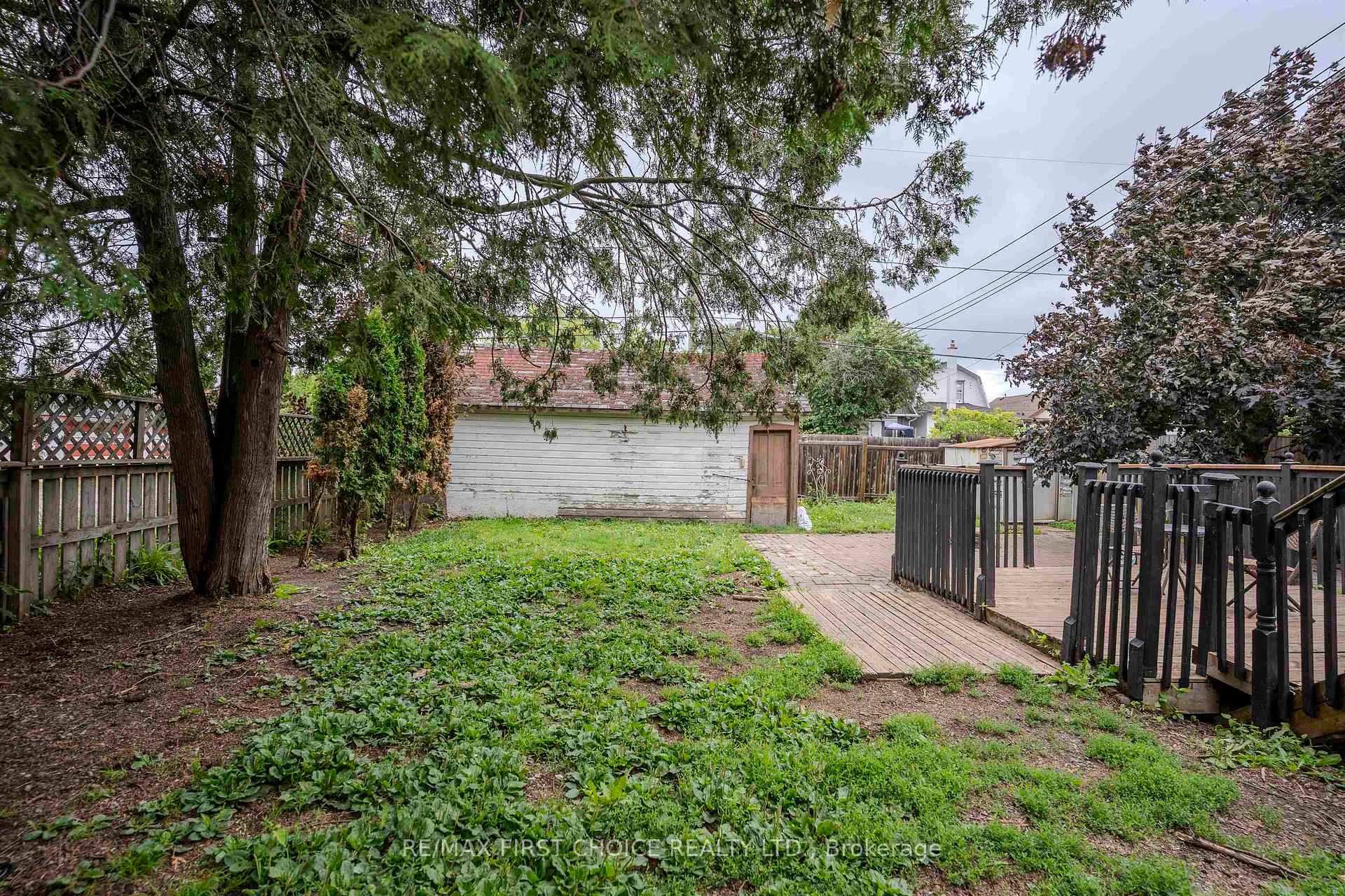Photo 32 of 237 Finlayson Street, Thunder Bay, East End — HOMEH