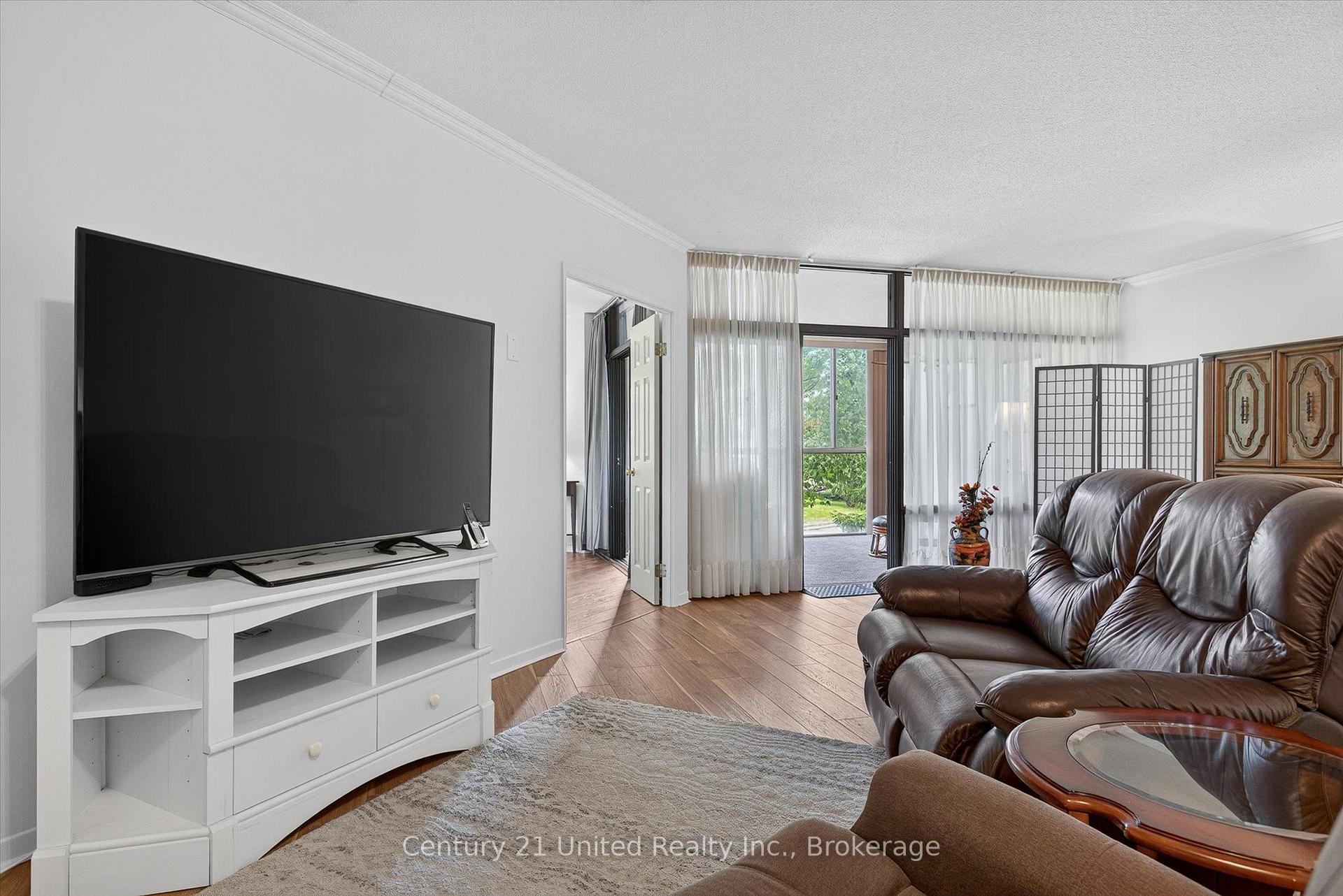 Photo 14 of Unit 203, 1818 Cherryhill Road, Peterborough, Monaghan Ward 2 — HOMEH