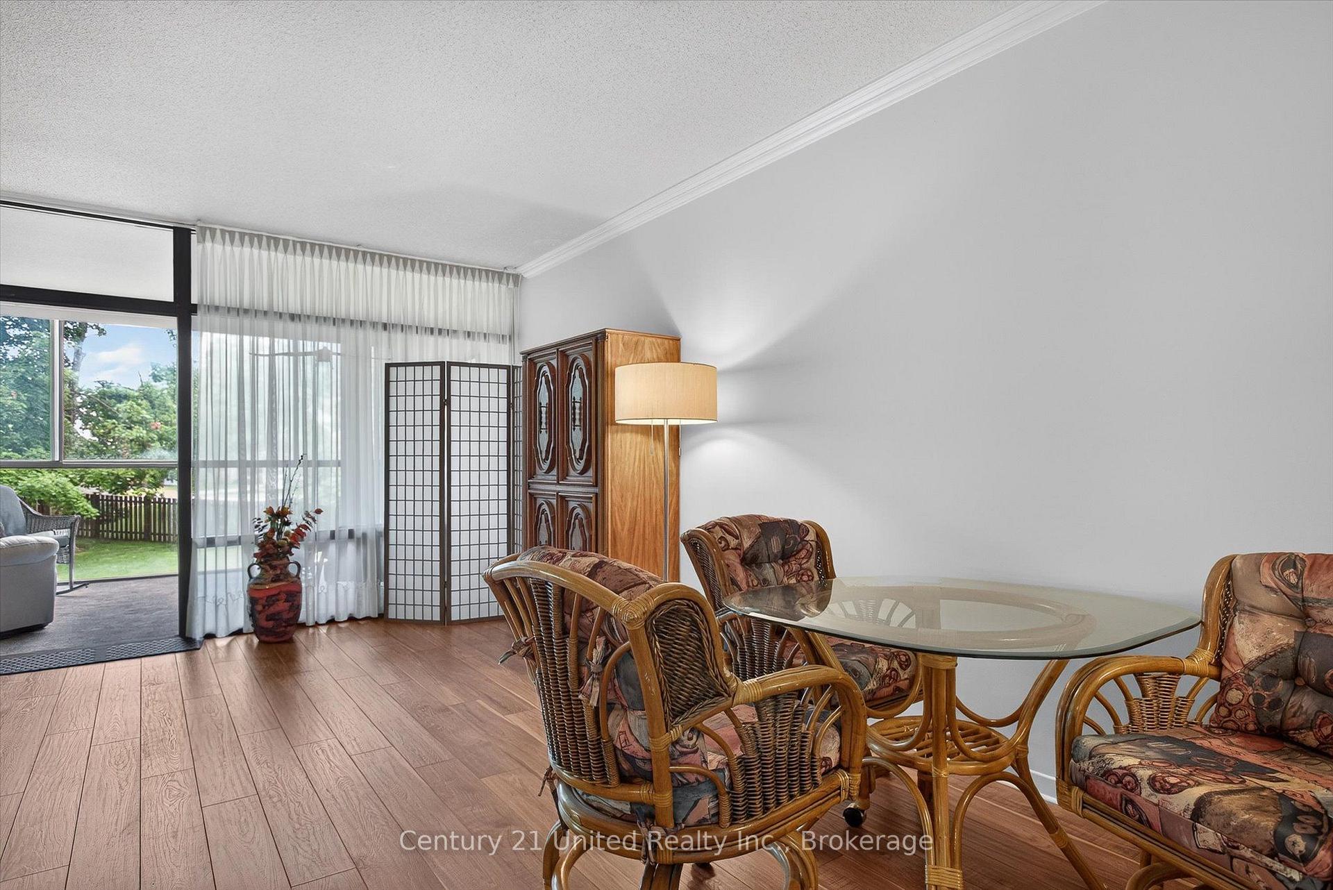 Photo 18 of Unit 203, 1818 Cherryhill Road, Peterborough, Monaghan Ward 2 — HOMEH