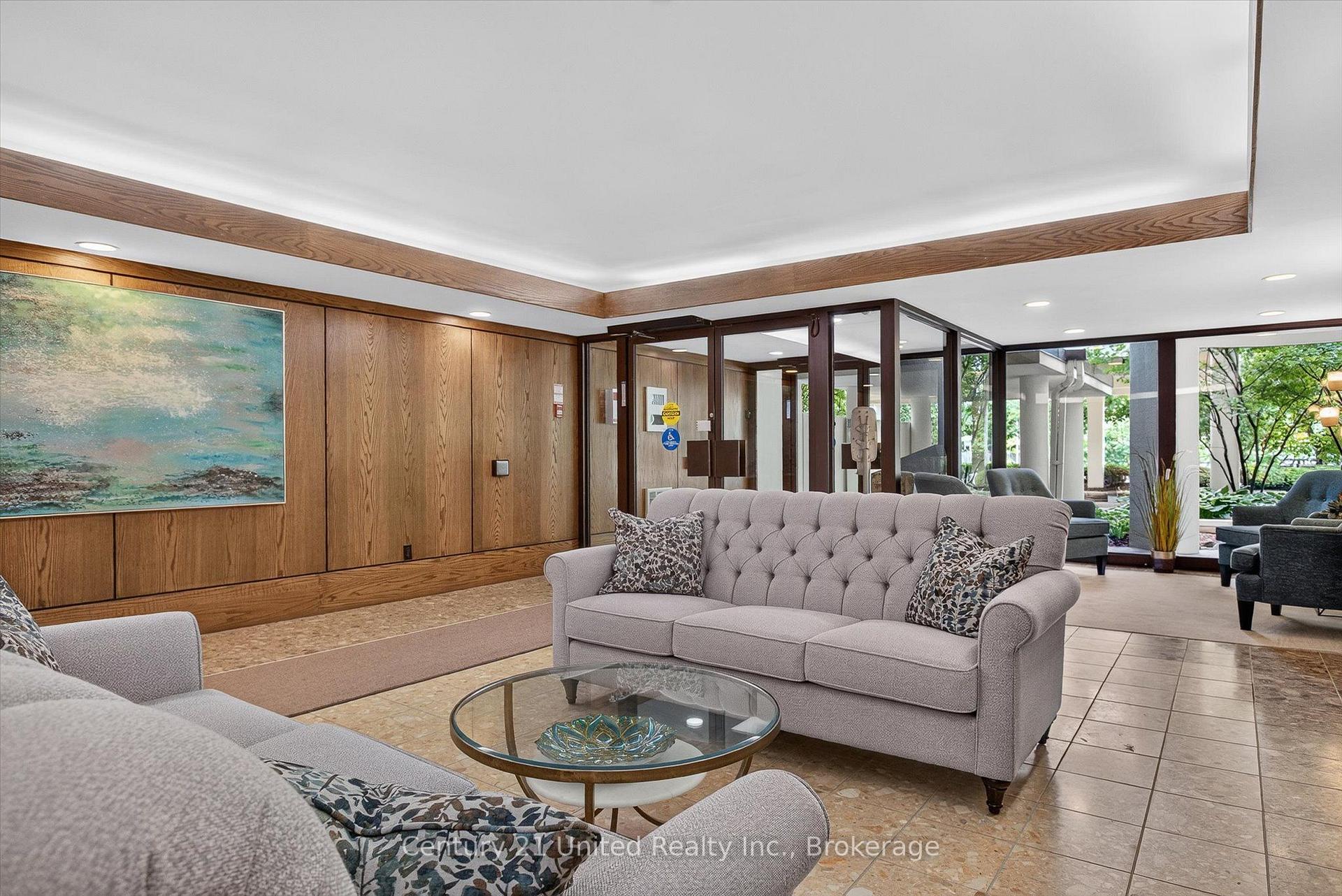 Photo 36 of Unit 203, 1818 Cherryhill Road, Peterborough, Monaghan Ward 2 — HOMEH