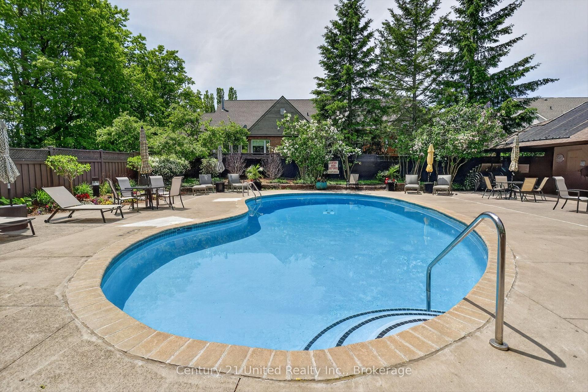 Photo 45 of Unit 203, 1818 Cherryhill Road, Peterborough, Monaghan Ward 2 — HOMEH
