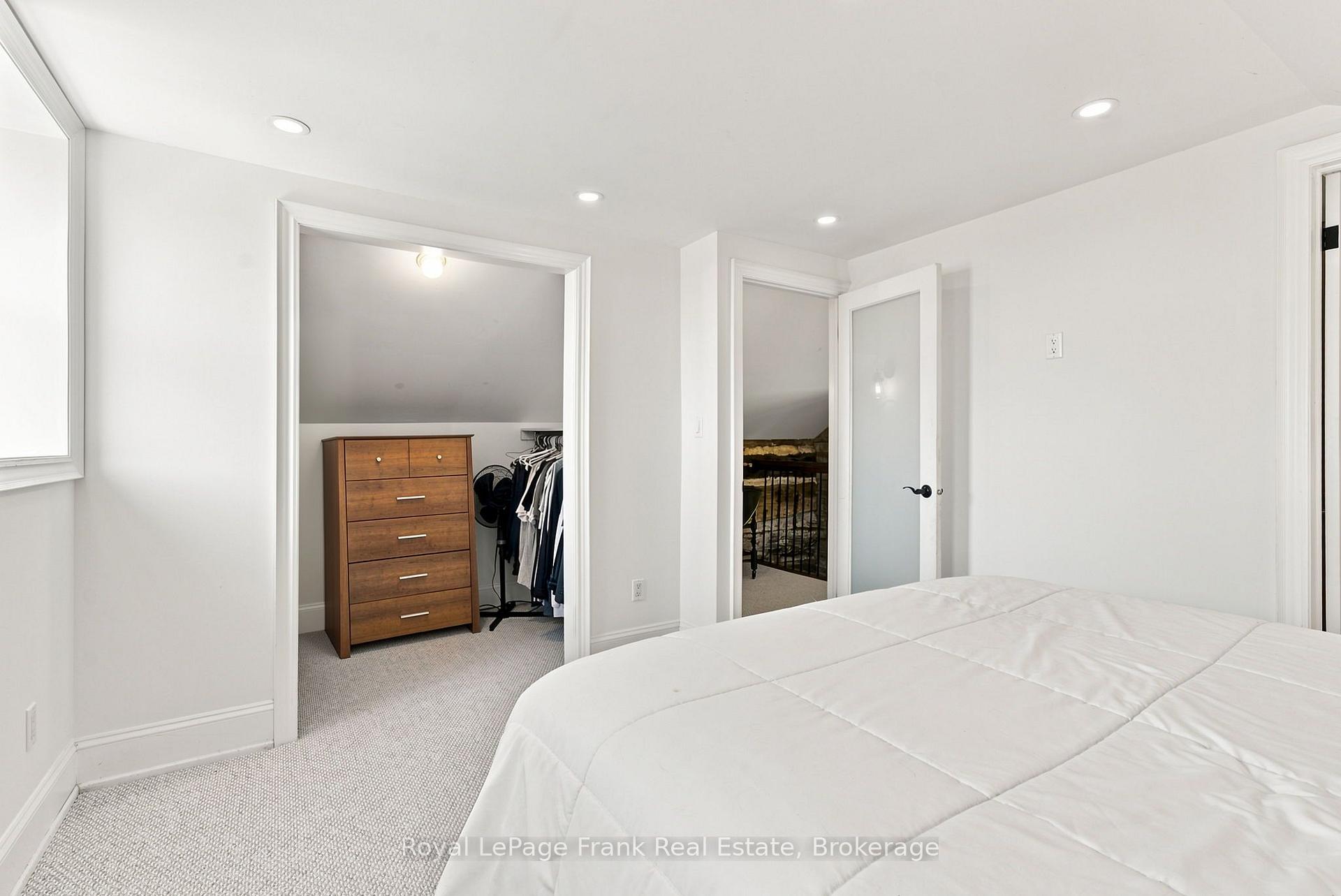 Photo 21 of 661 Fingerboard Road, Kawartha Lakes, Manilla — HOMEH