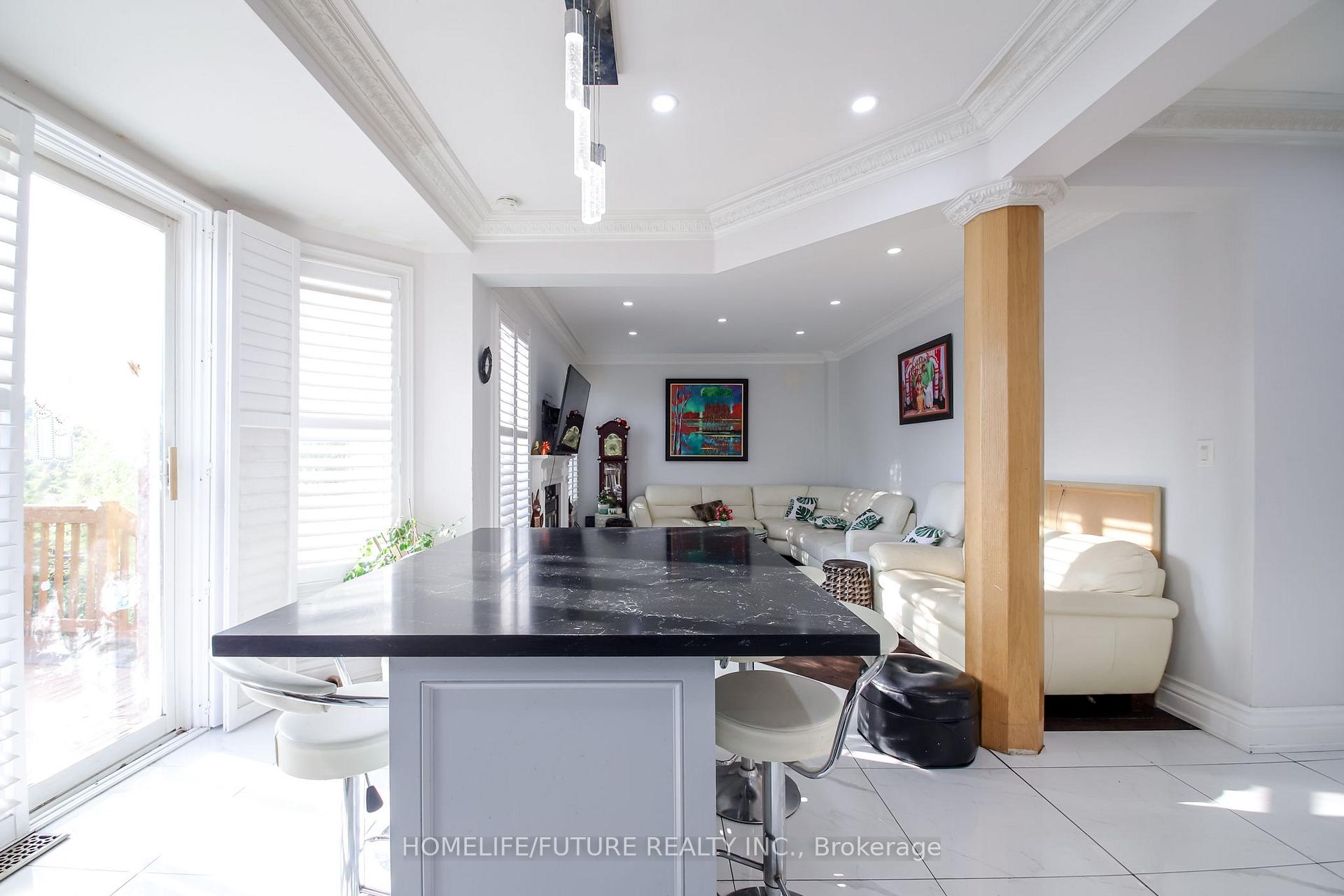 Photo 13 of 20 Mingay Avenue, Markham, Wismer — HOMEH