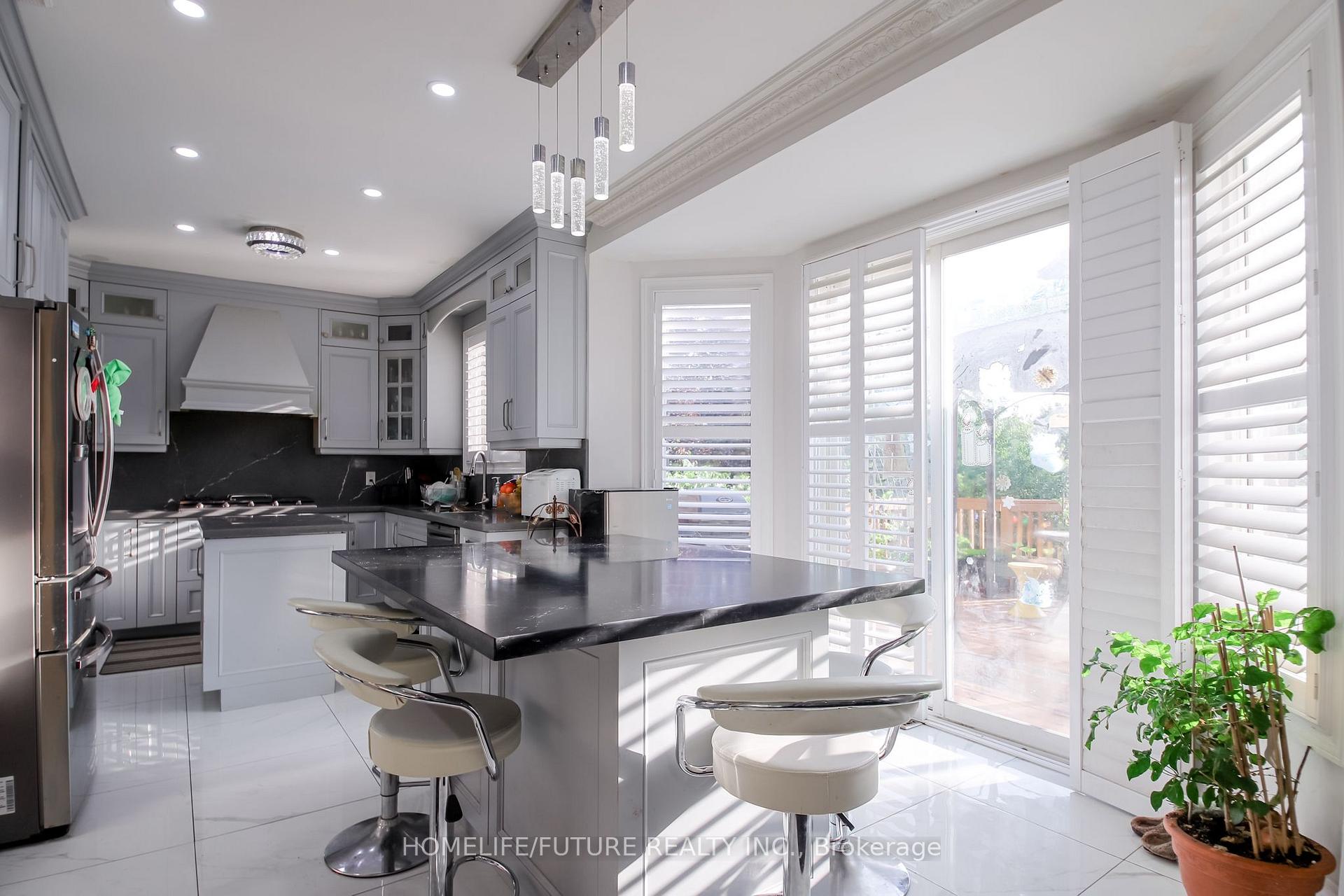 Photo 14 of 20 Mingay Avenue, Markham, Wismer — HOMEH