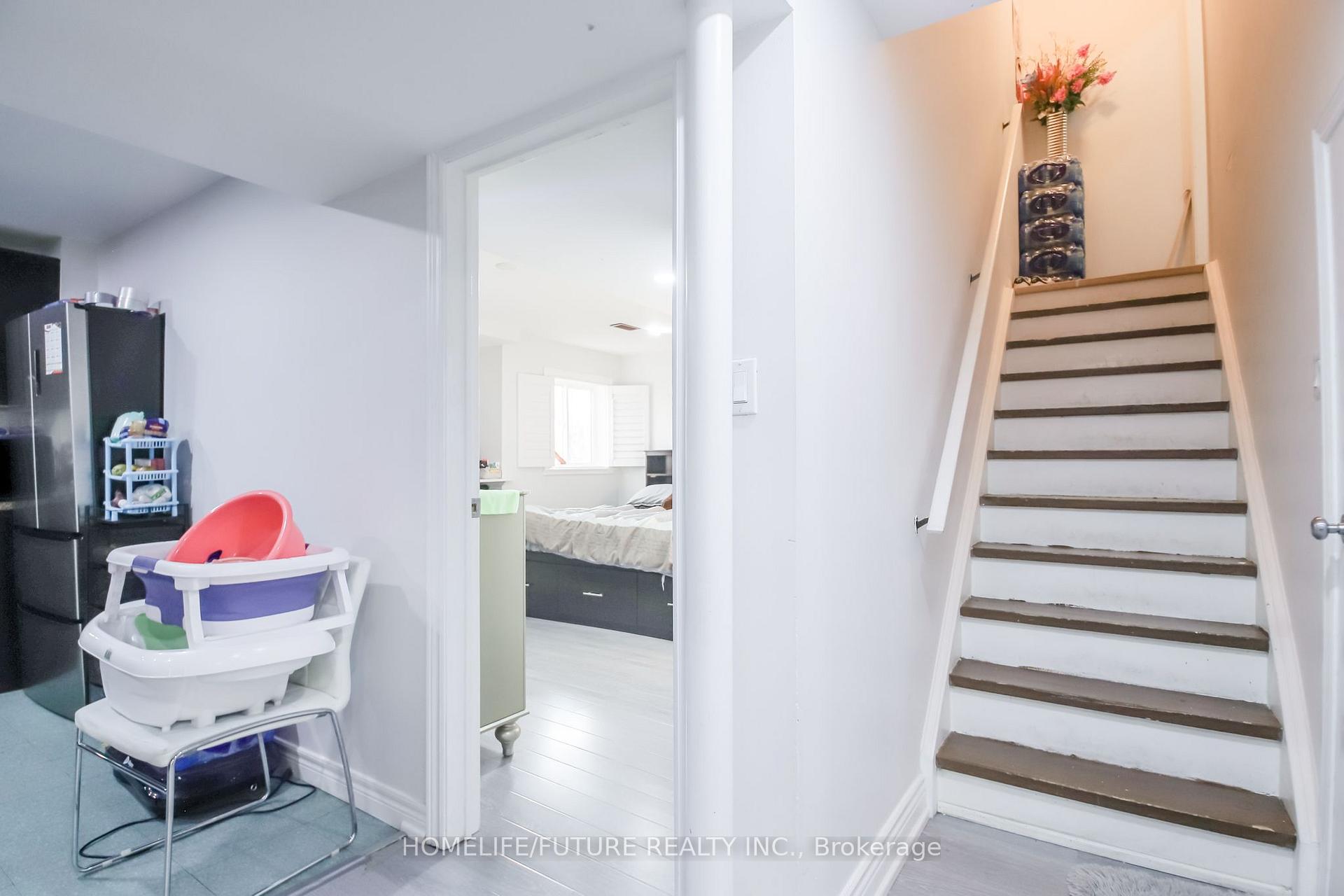 Photo 41 of 20 Mingay Avenue, Markham, Wismer — HOMEH