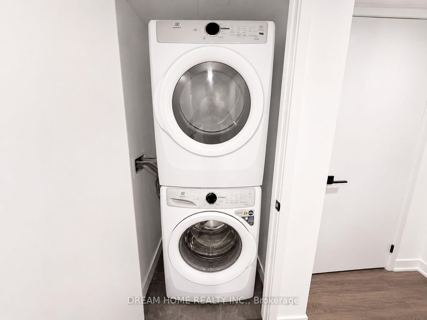 Photo 24 of Unit 3606, 609 Sherbourne Street, Toronto, North St. James Town — HOMEH