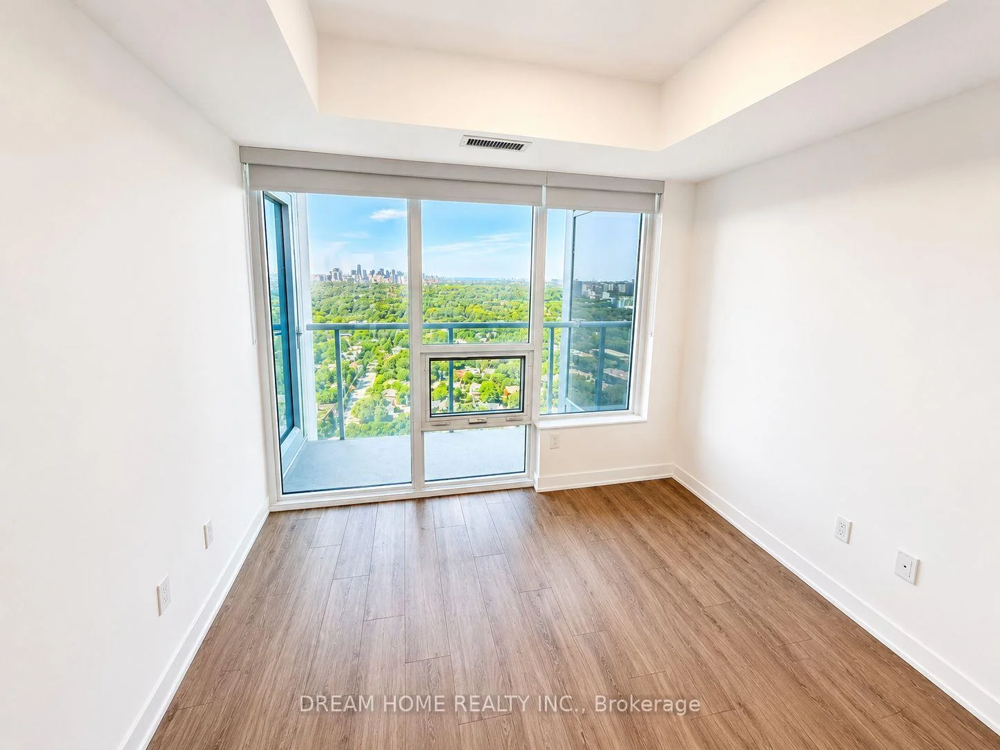 Photo 13 of Unit 3606, 609 Sherbourne Street, Toronto, North St. James Town — HOMEH