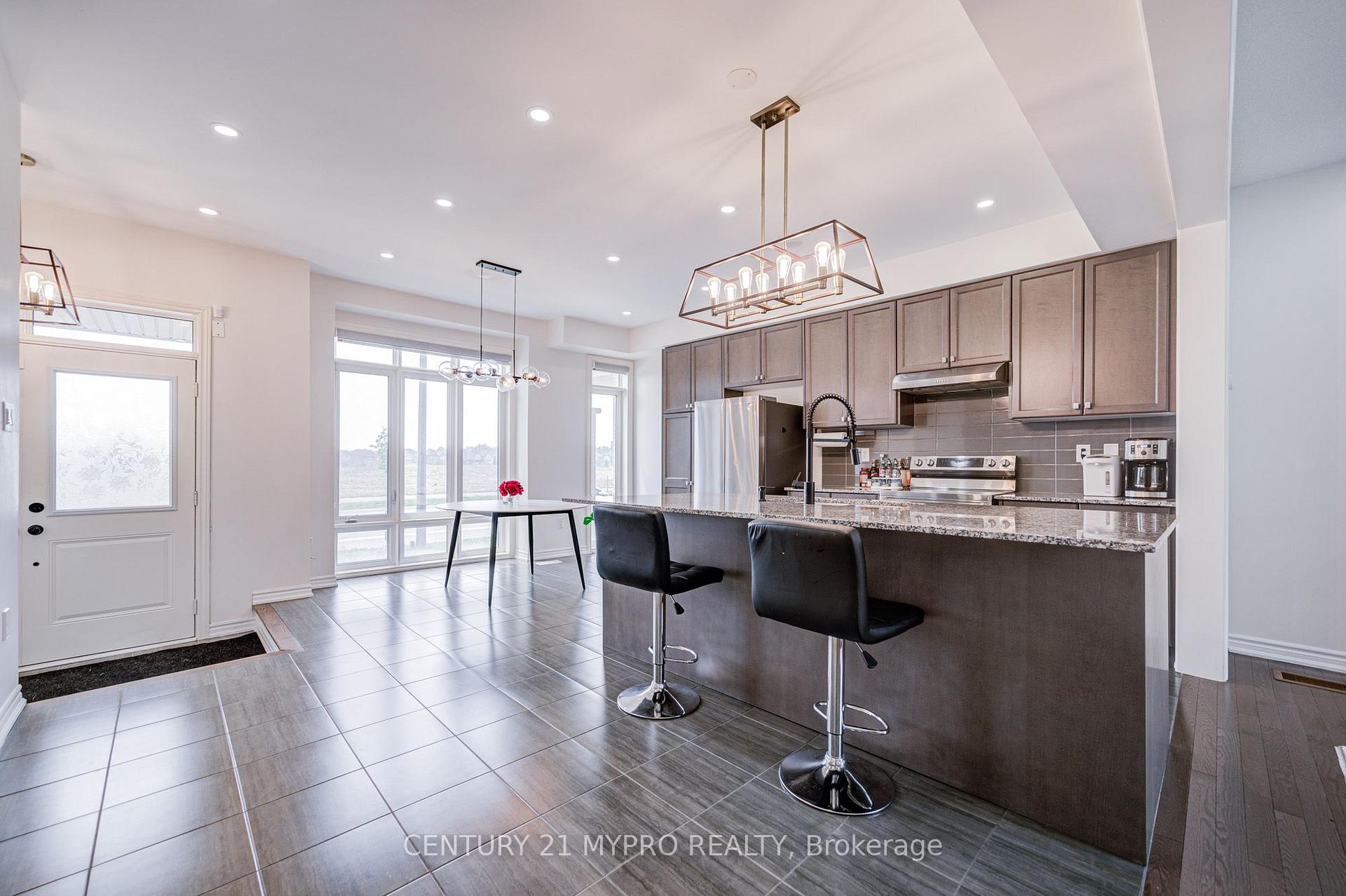 Photo 9 of 261 Coronation Road, Whitby, Rural Whitby — HOMEH