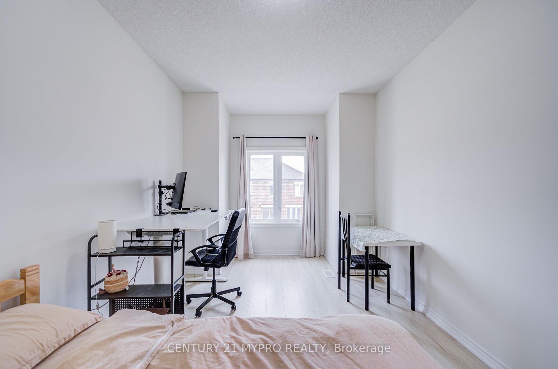 Photo 19 of 261 Coronation Road, Whitby, Rural Whitby — HOMEH