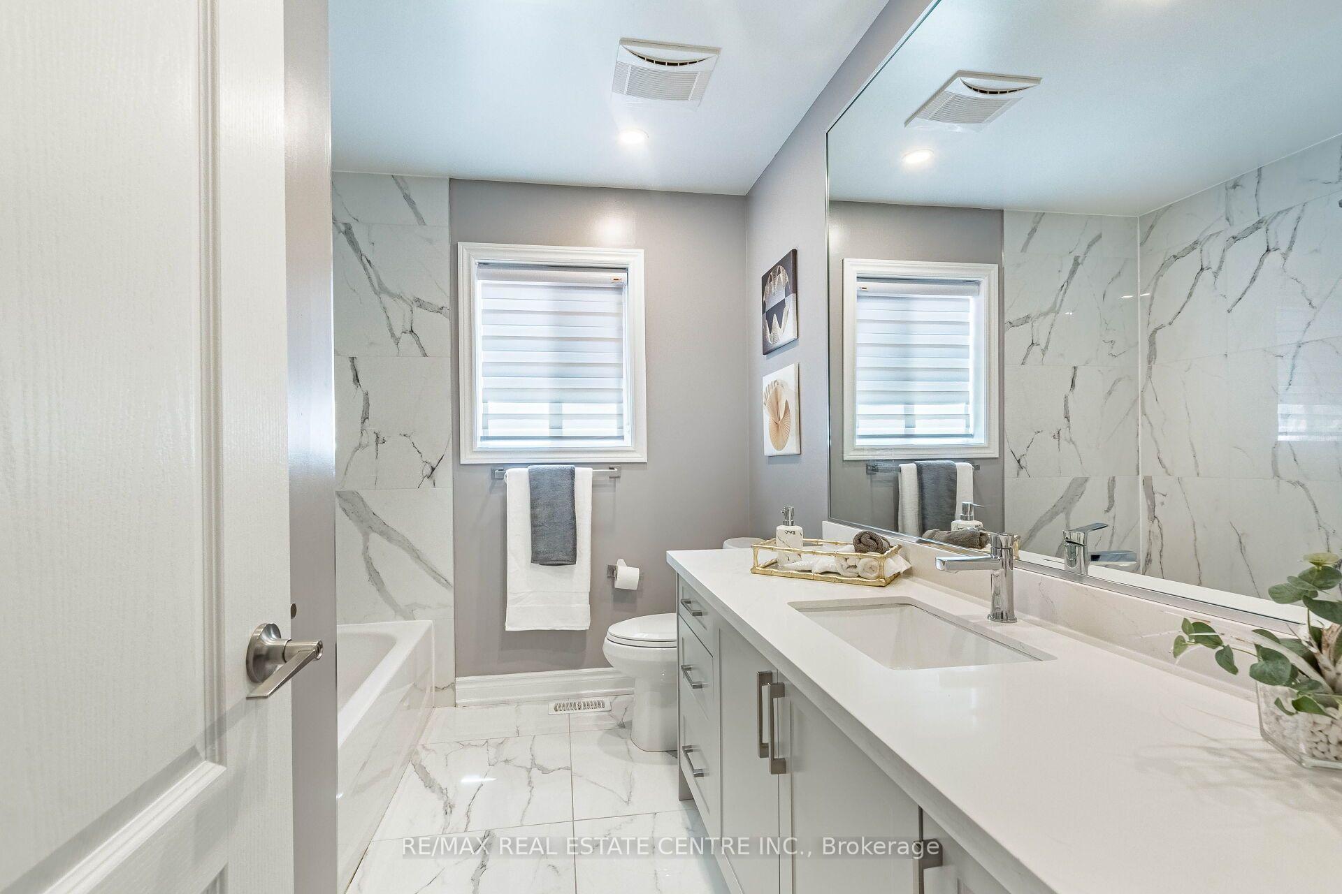 Photo 37 of 3172 Baron Drive, Mississauga, Churchill Meadows — HOMEH