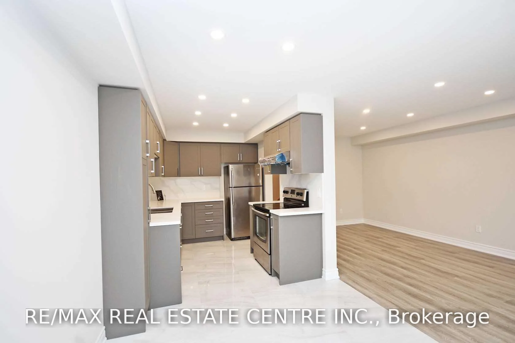 Photo 32 of 3172 Baron Drive, Mississauga, Churchill Meadows — HOMEH
