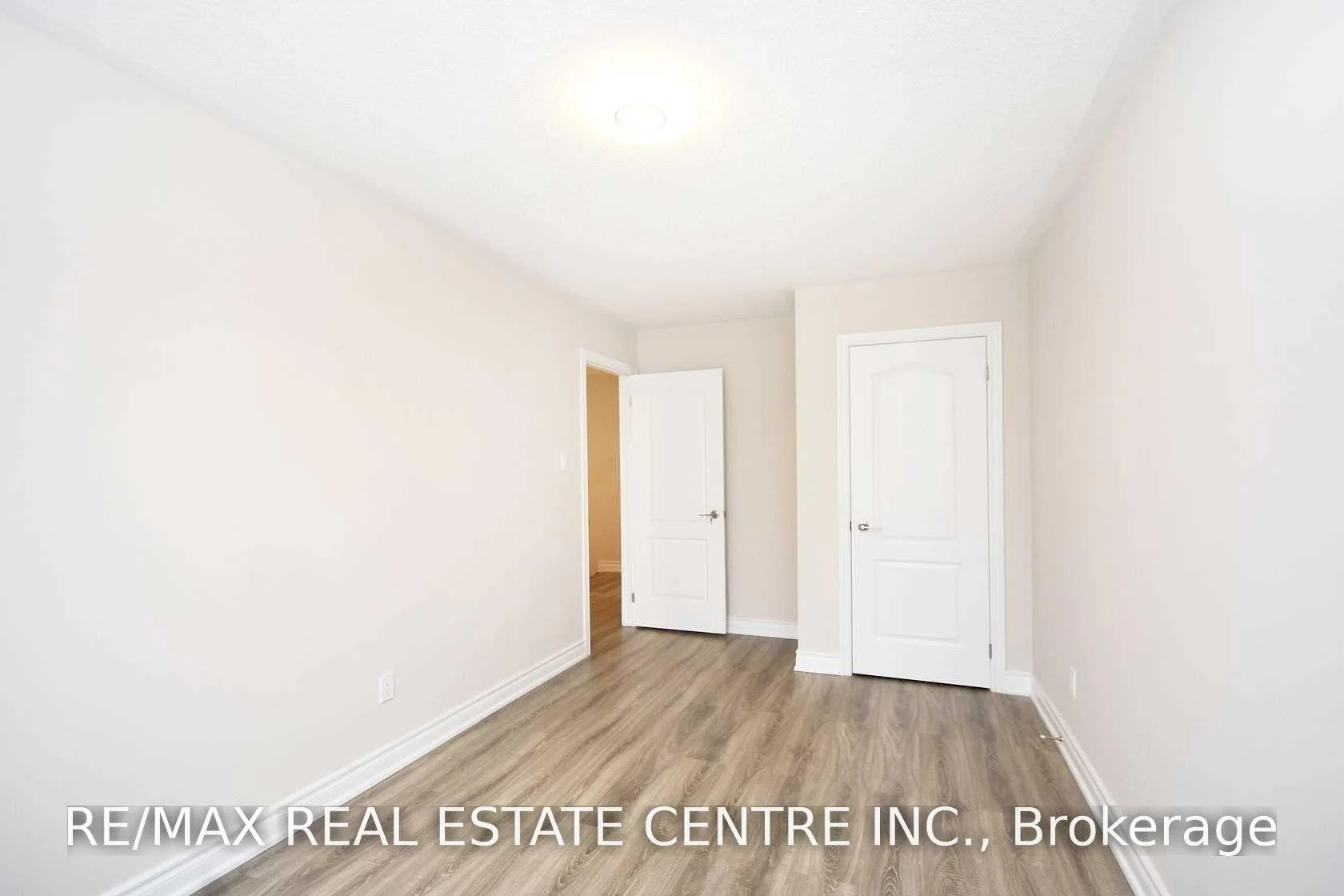 Photo 45 of 3172 Baron Drive, Mississauga, Churchill Meadows — HOMEH