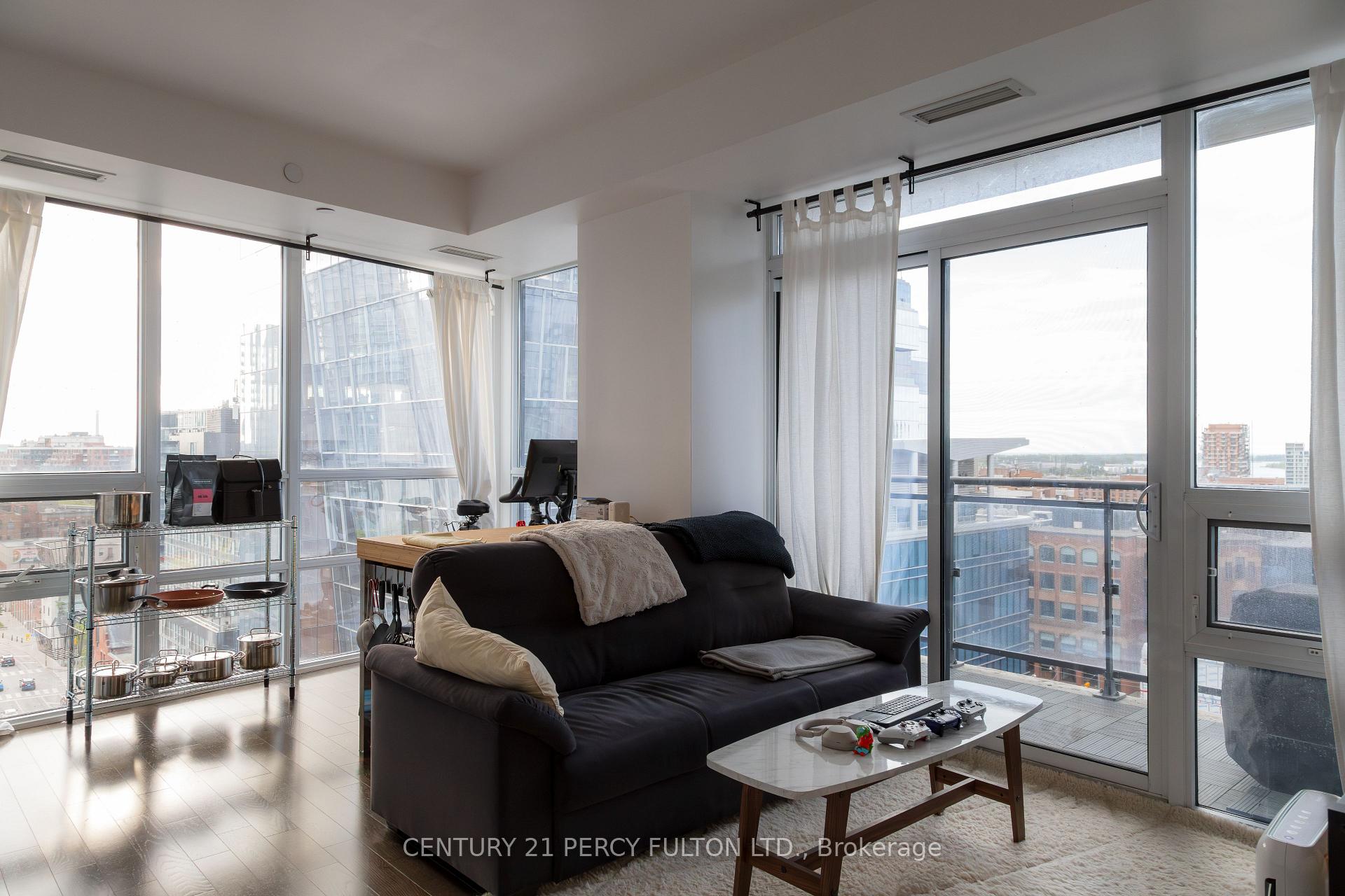 Photo 3 of Unit 1611, 460 Adelaide Street E, Toronto, Moss Park — HOMEH