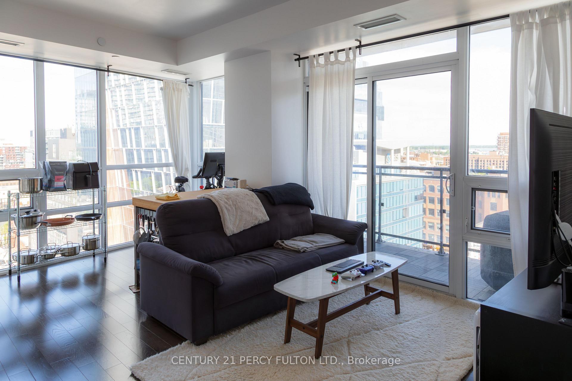 Photo 5 of Unit 1611, 460 Adelaide Street E, Toronto, Moss Park — HOMEH