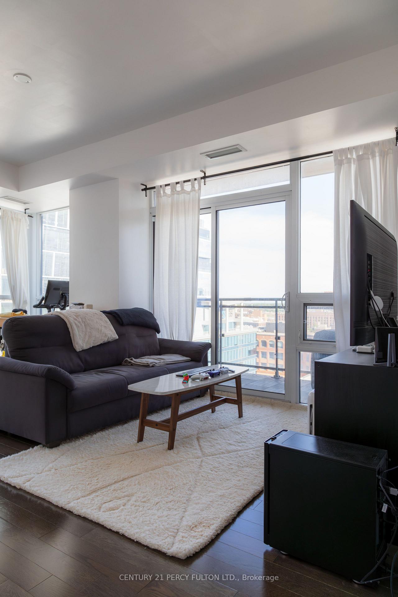 Photo 7 of Unit 1611, 460 Adelaide Street E, Toronto, Moss Park — HOMEH
