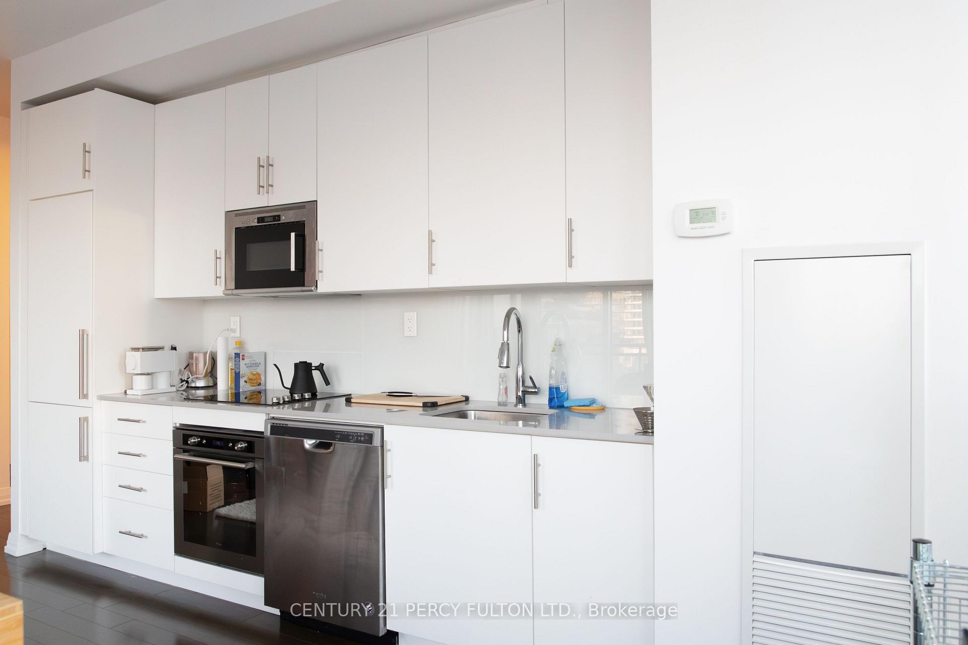 Photo 8 of Unit 1611, 460 Adelaide Street E, Toronto, Moss Park — HOMEH