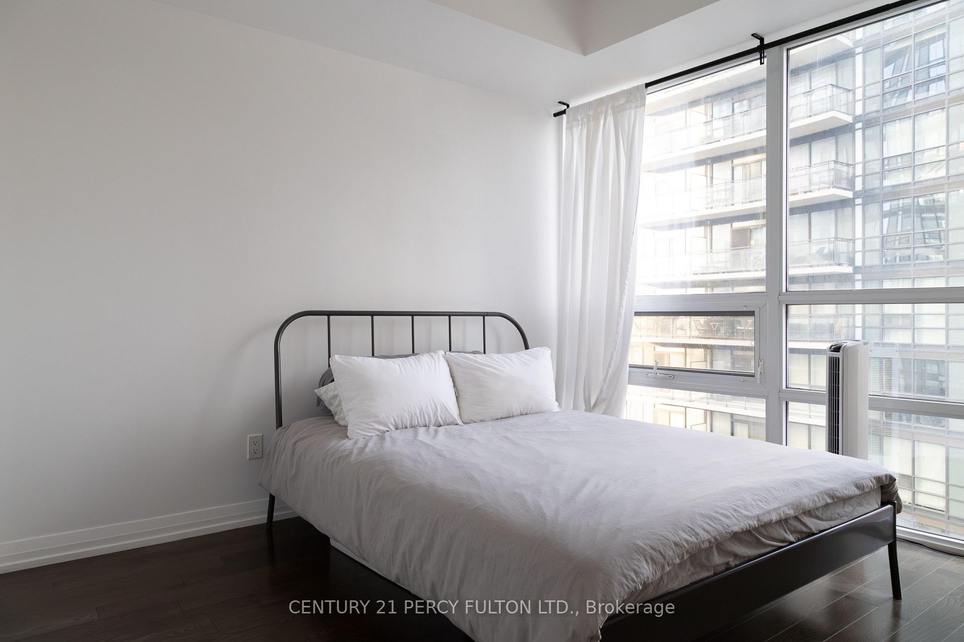Photo 13 of Unit 1611, 460 Adelaide Street E, Toronto, Moss Park — HOMEH