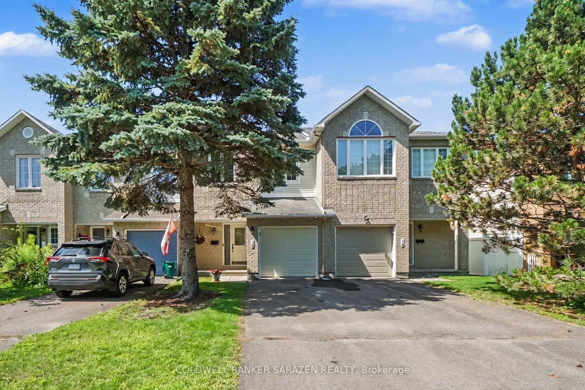 Photo 2 of 16 Crownridge Drive, Ottawa, Kanata - Emerald Meadows/Trailwest — HOMEH