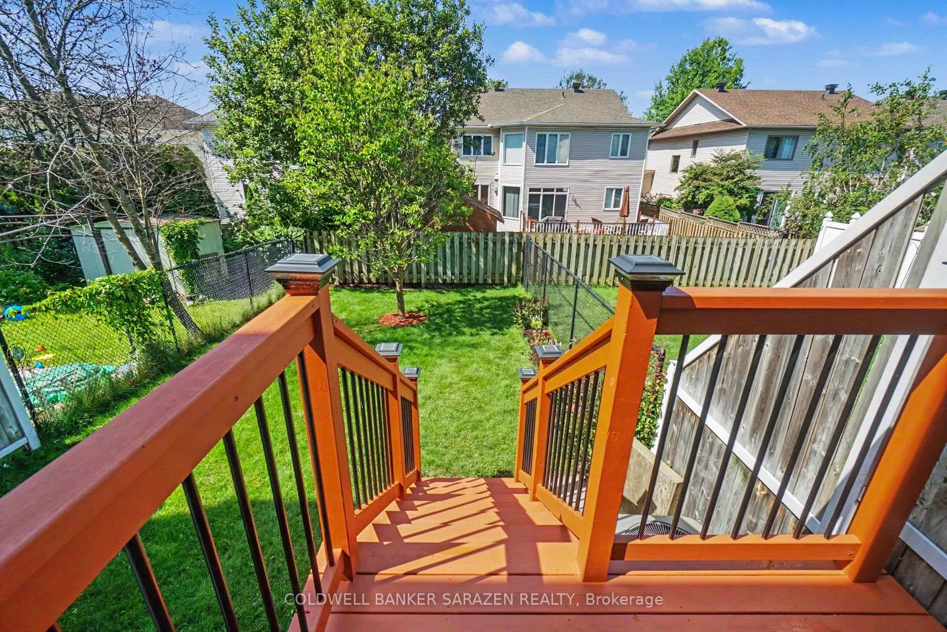 Photo 24 of 16 Crownridge Drive, Ottawa, Kanata - Emerald Meadows/Trailwest — HOMEH