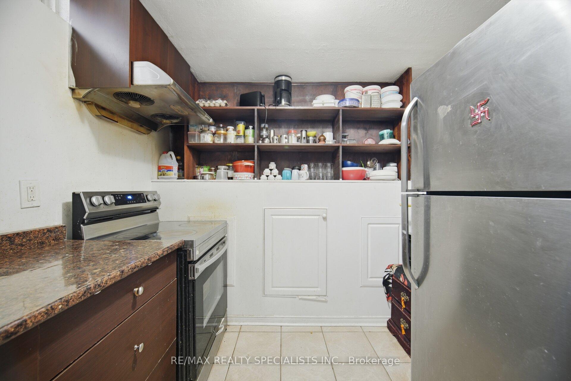 Photo 18 of 64 Dolphin Song Crescent, Brampton, Sandringham-Wellington — HOMEH