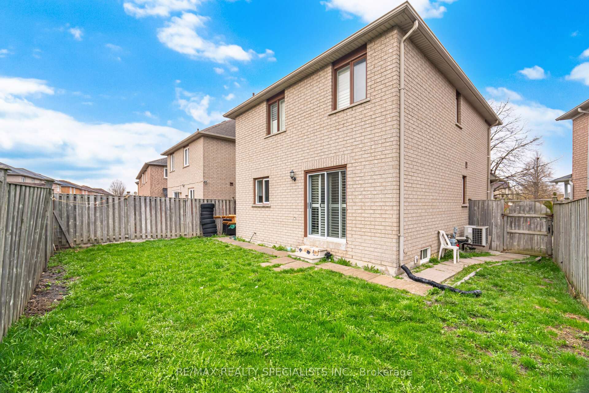 Photo 20 of 64 Dolphin Song Crescent, Brampton, Sandringham-Wellington — HOMEH