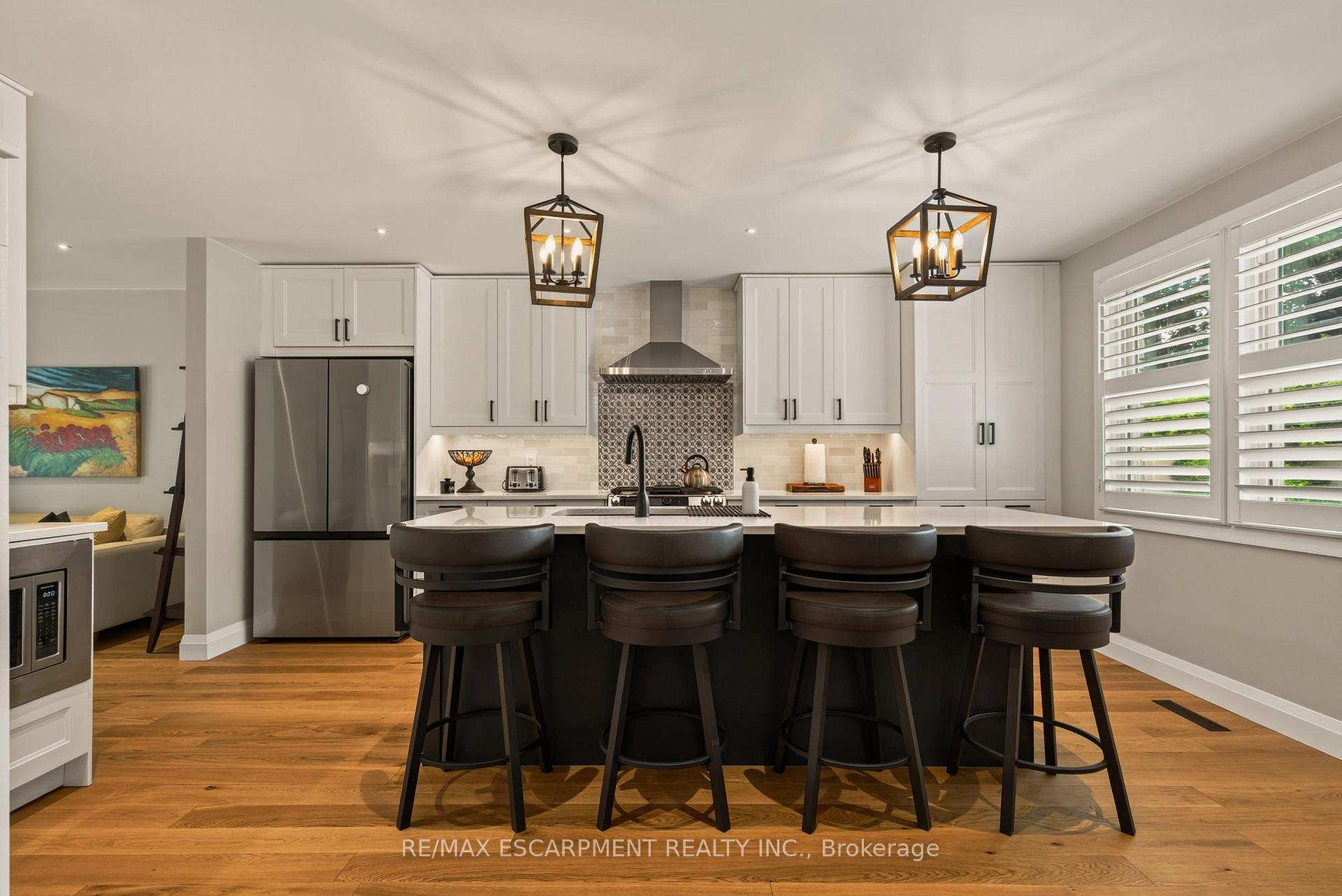 Photo 11 of 105 San Fernando Drive, Hamilton, Mountview — HOMEH