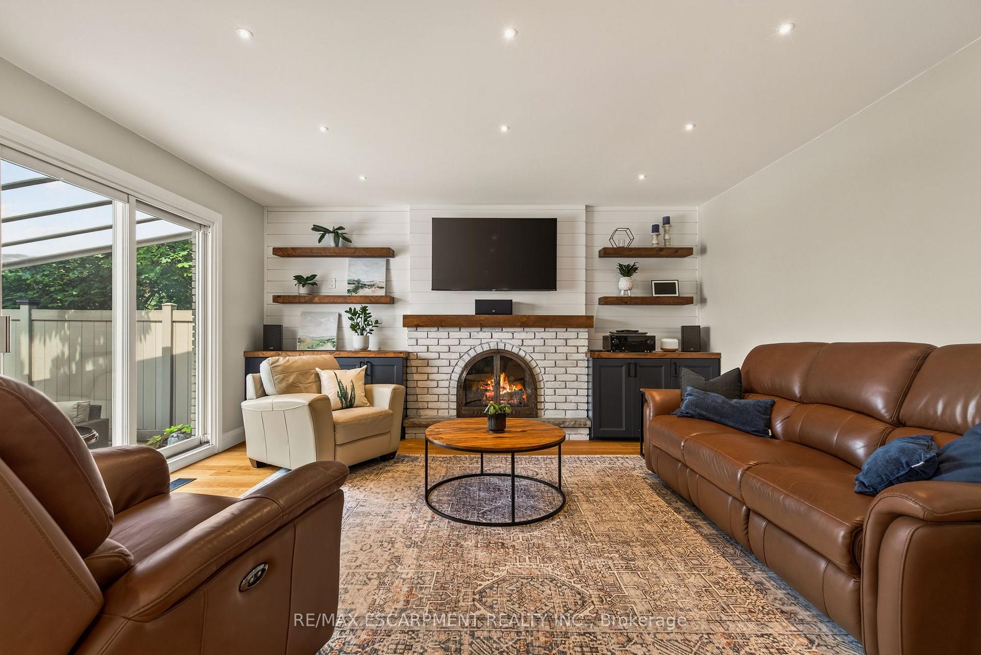 Photo 19 of 105 San Fernando Drive, Hamilton, Mountview — HOMEH