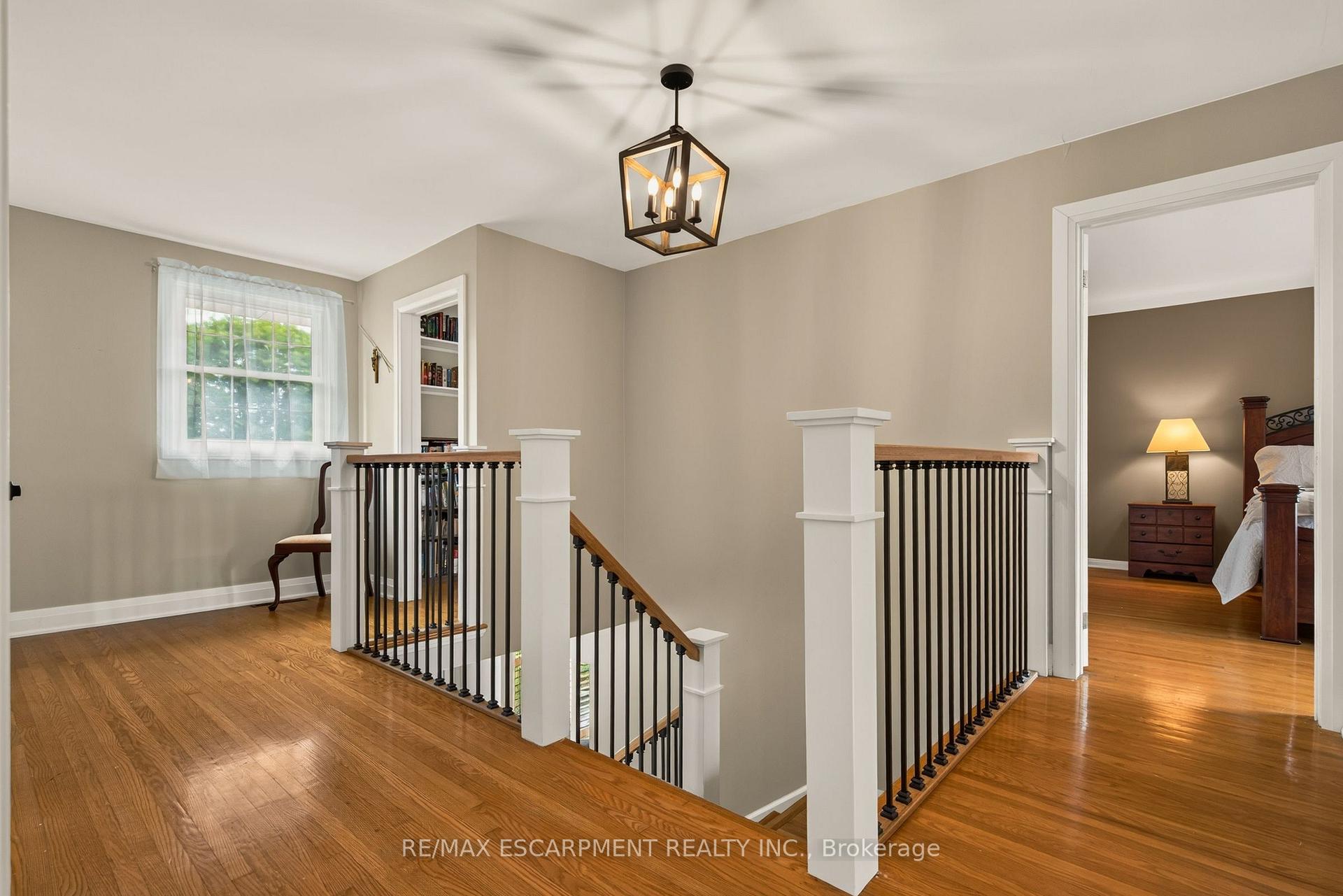 Photo 32 of 105 San Fernando Drive, Hamilton, Mountview — HOMEH