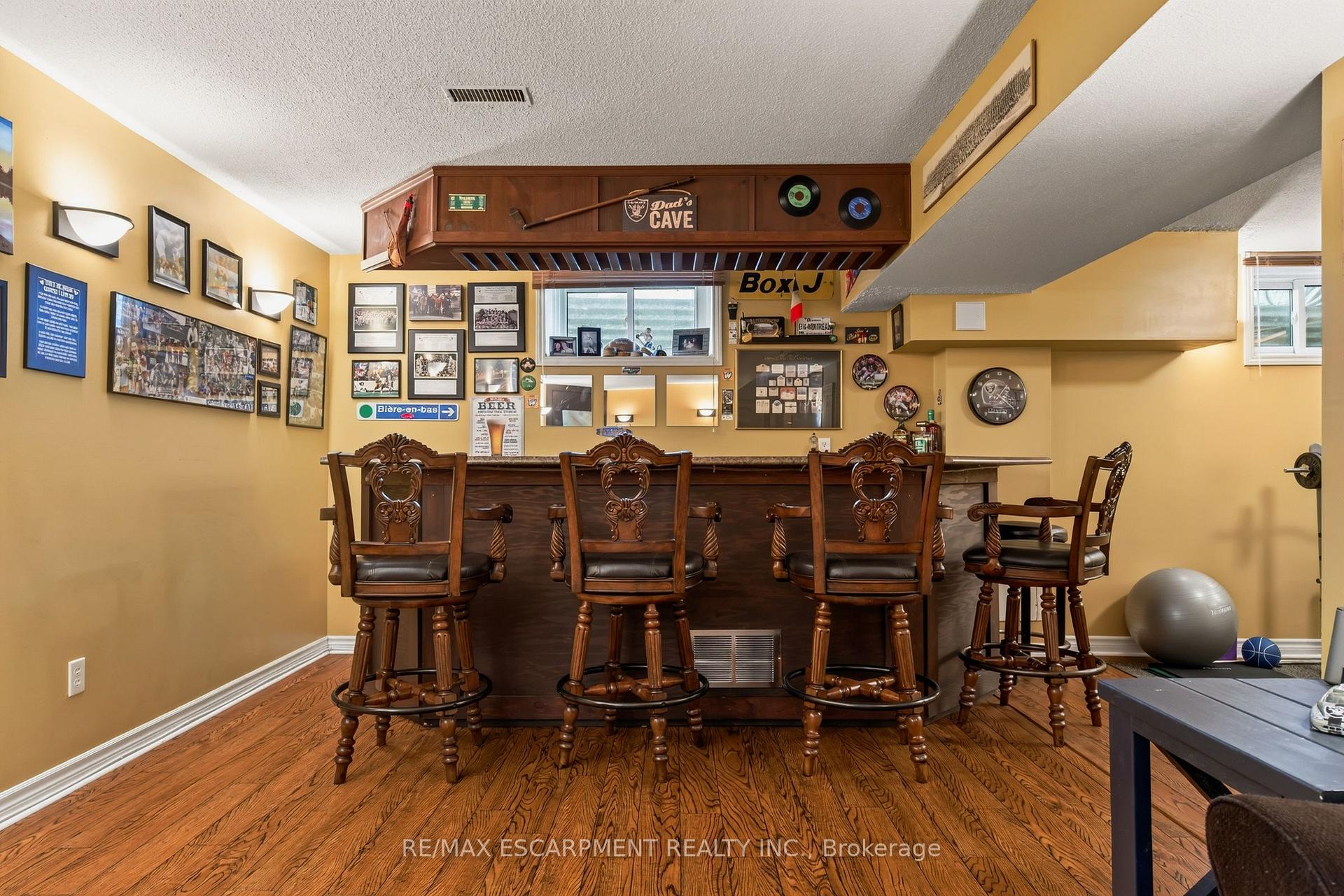 Photo 36 of 105 San Fernando Drive, Hamilton, Mountview — HOMEH