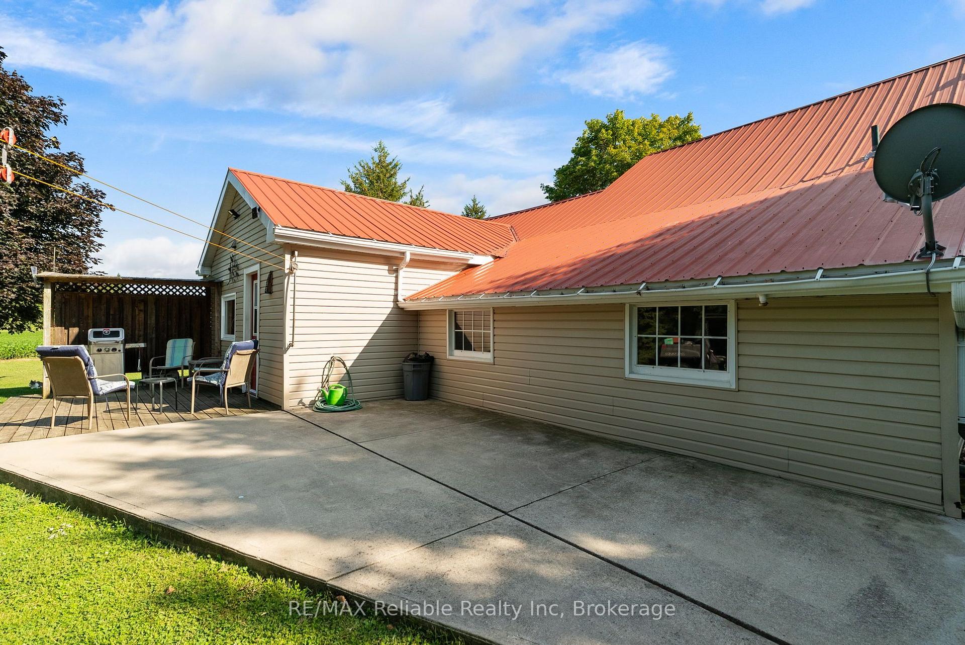 Photo 27 of 40356 Hydro Line Road, Central Huron, Hullett — HOMEH