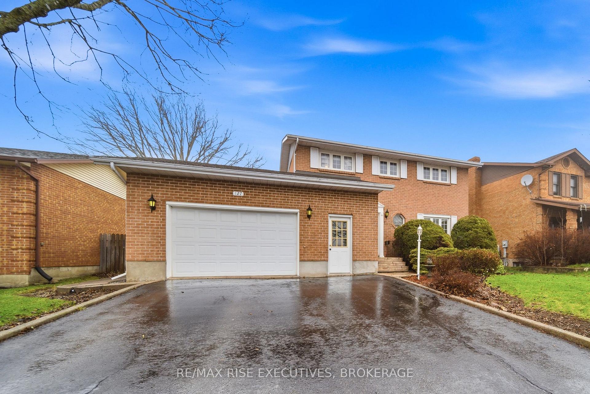 Photo 2 of 127 Nicholson Crescent, Loyalist, Amherstview — HOMEH