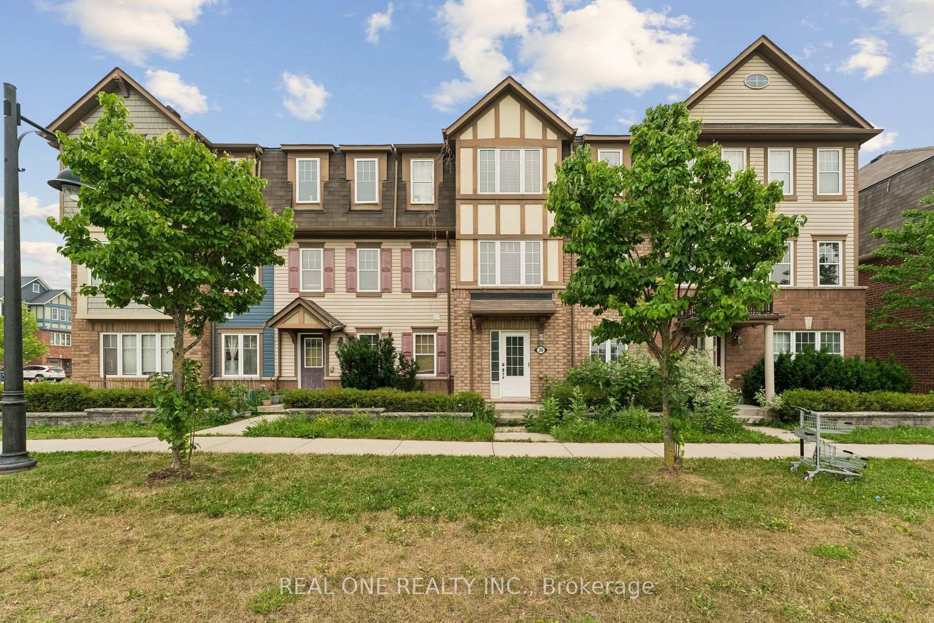 Photo 1 of 30 Henneberry Lane, Brampton, Northwest Brampton — HOMEH